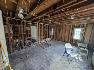 Homes for sale in Seymour, CT | 256 Roosevelt Dr, Seymour, CT 06483 | MLS# 24054345