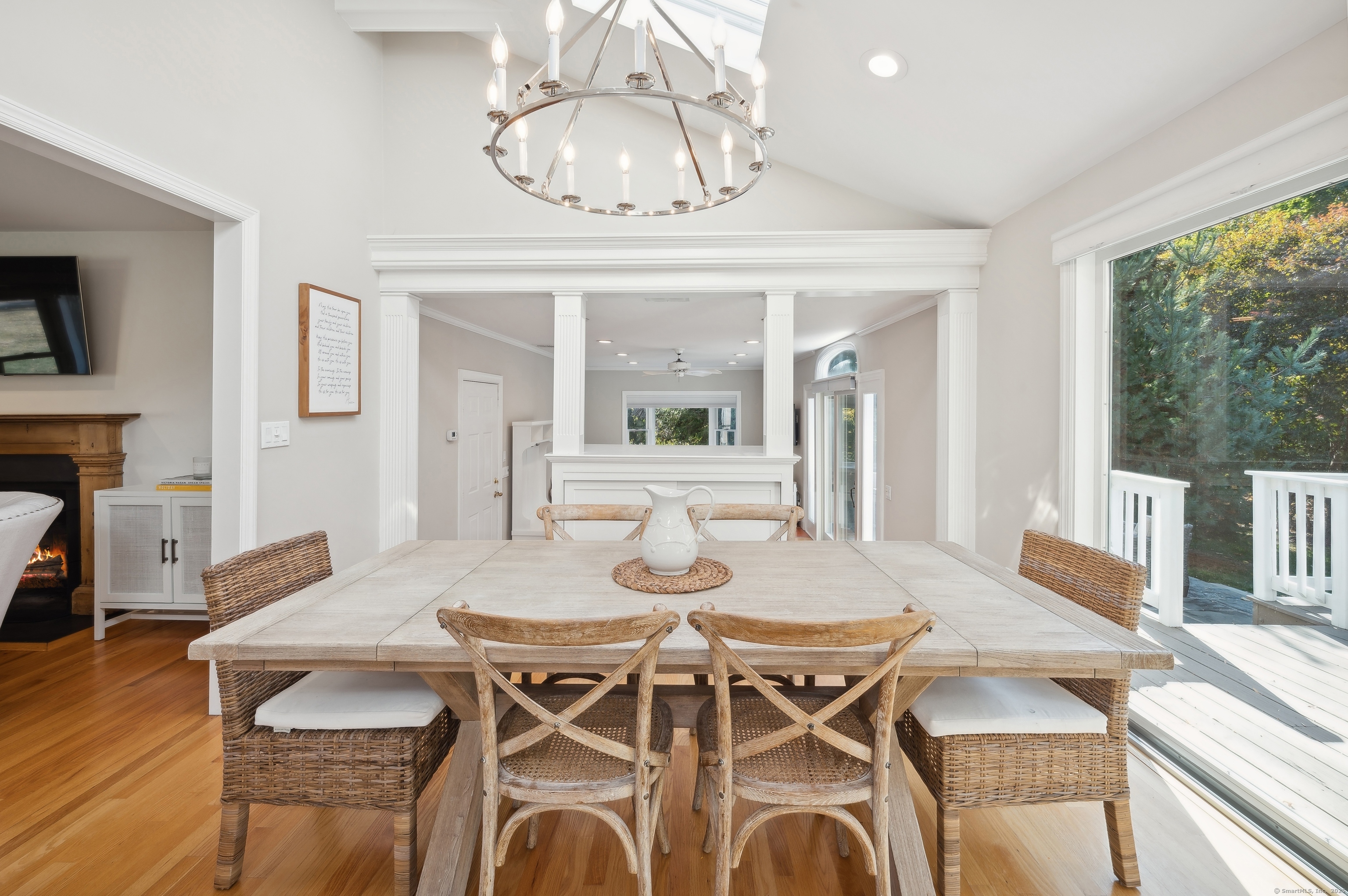 238 Thornridge, Stamford, Connecticut 06903