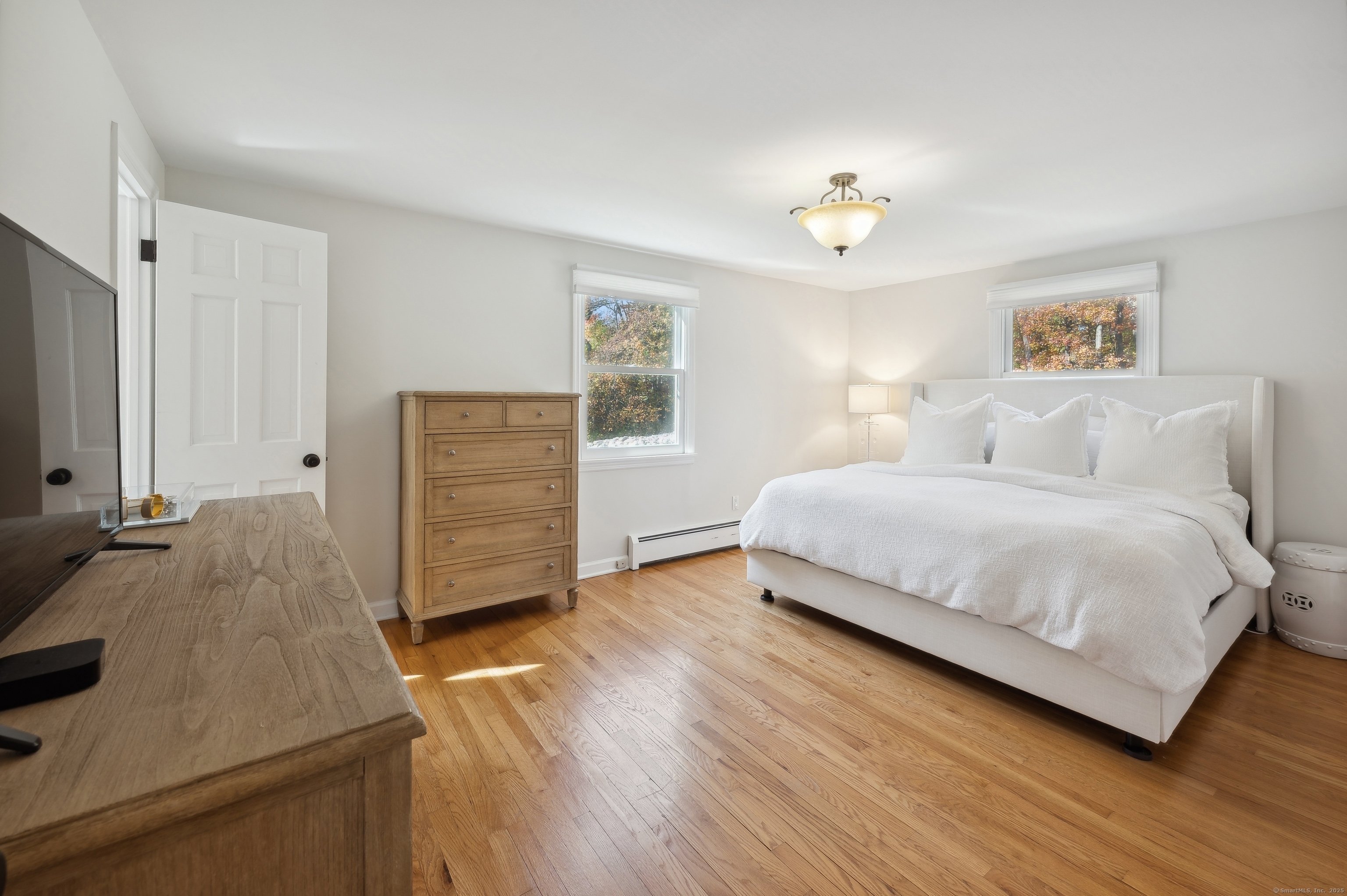 238 Thornridge, Stamford, Connecticut 06903