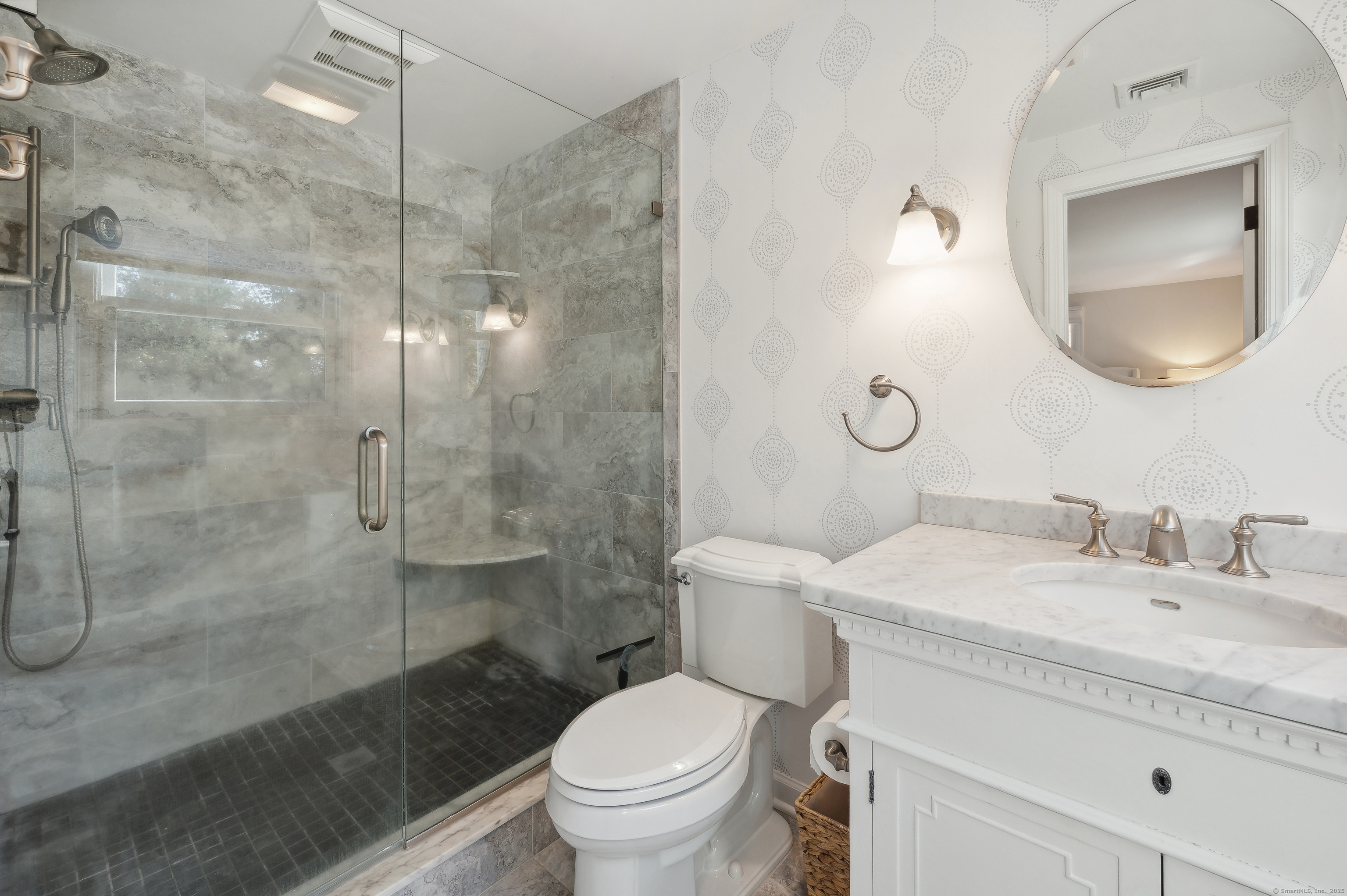 238 Thornridge, Stamford, Connecticut 06903