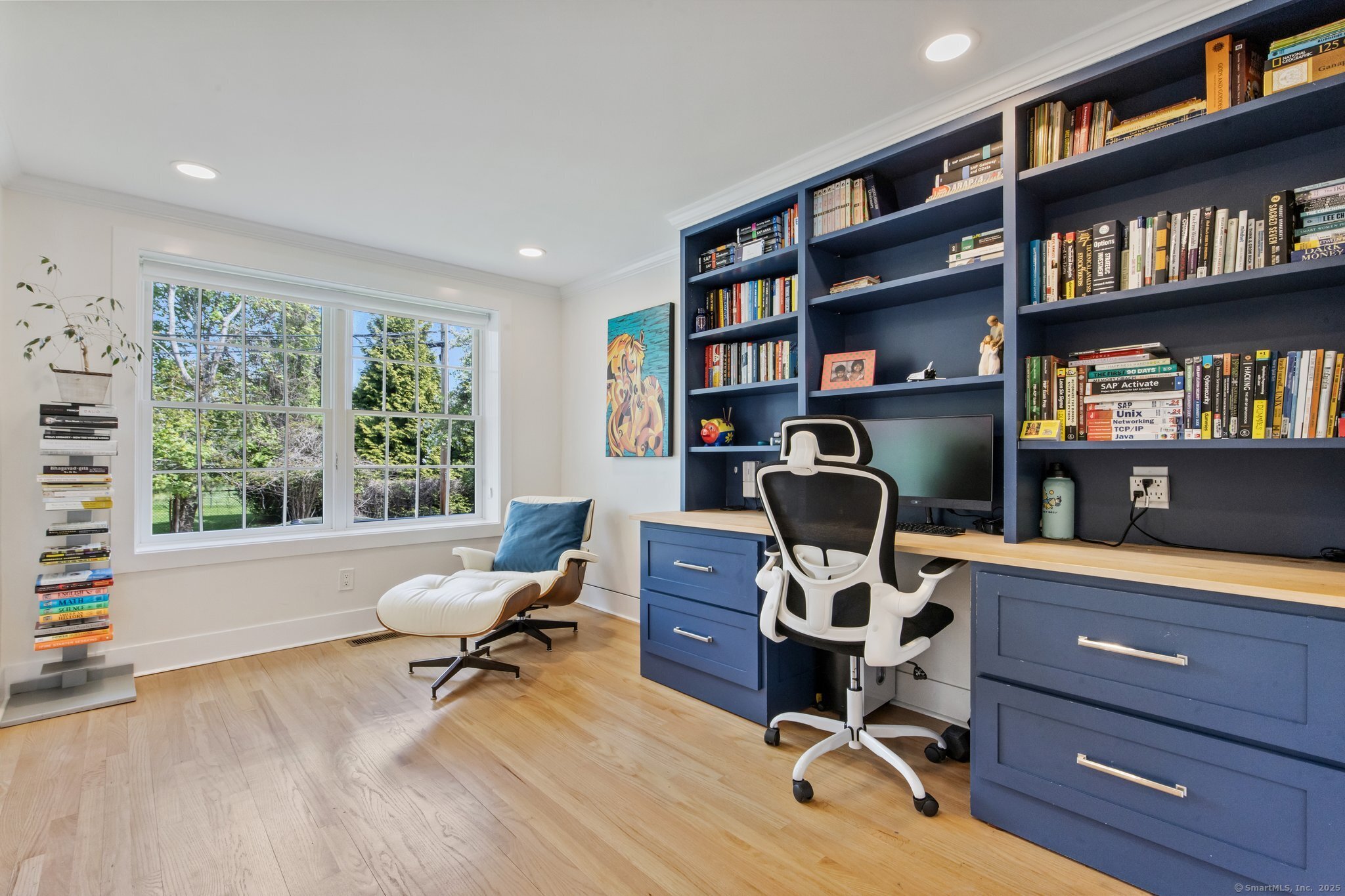 37 Dunhill, Fairfield, Connecticut 06824