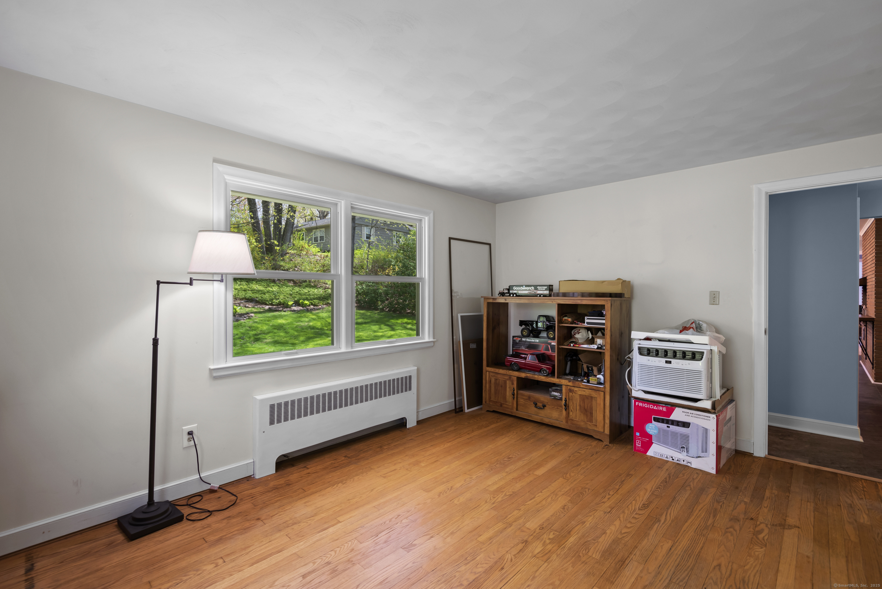 19 Alexander, Meriden, Connecticut 06450