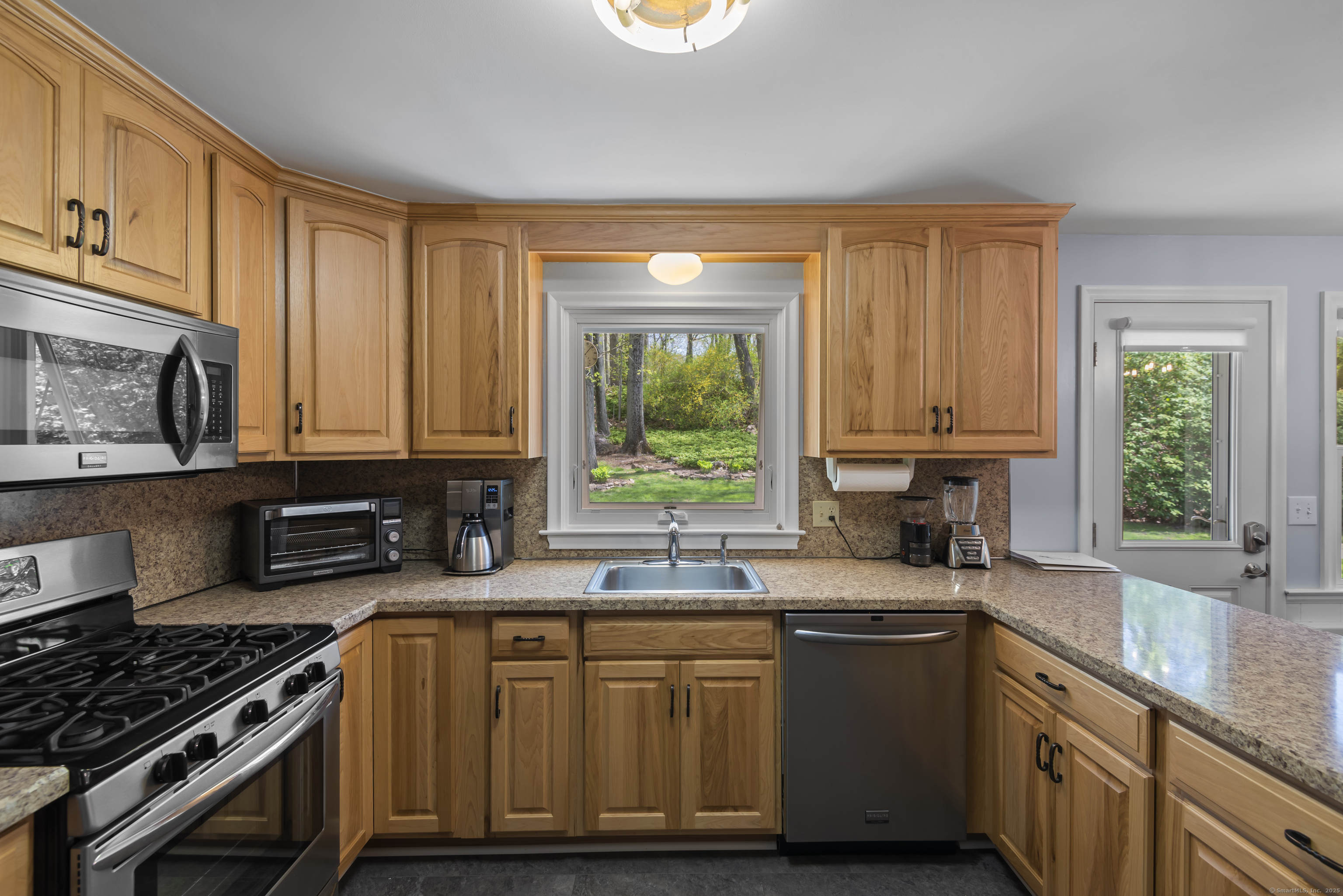 19 Alexander, Meriden, Connecticut 06450
