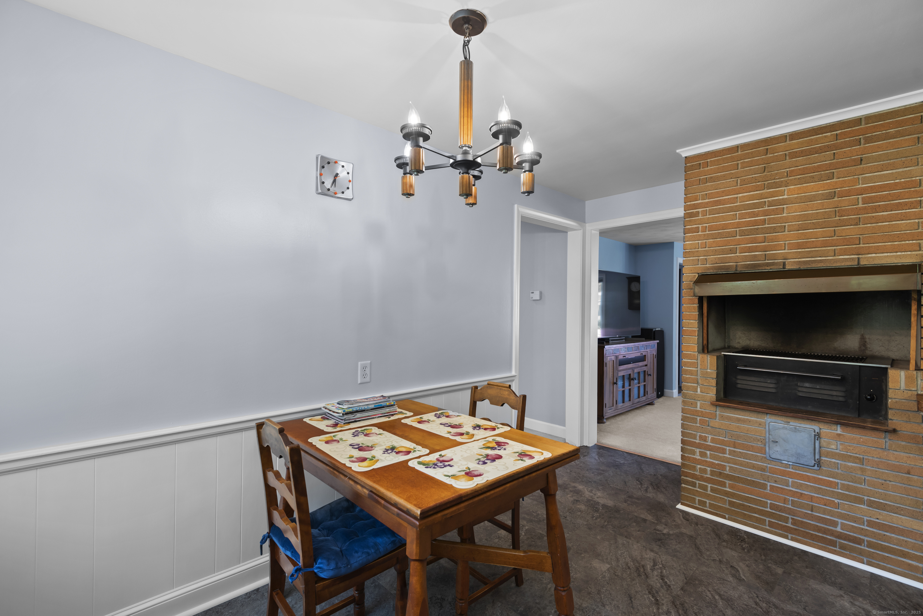 19 Alexander, Meriden, Connecticut 06450