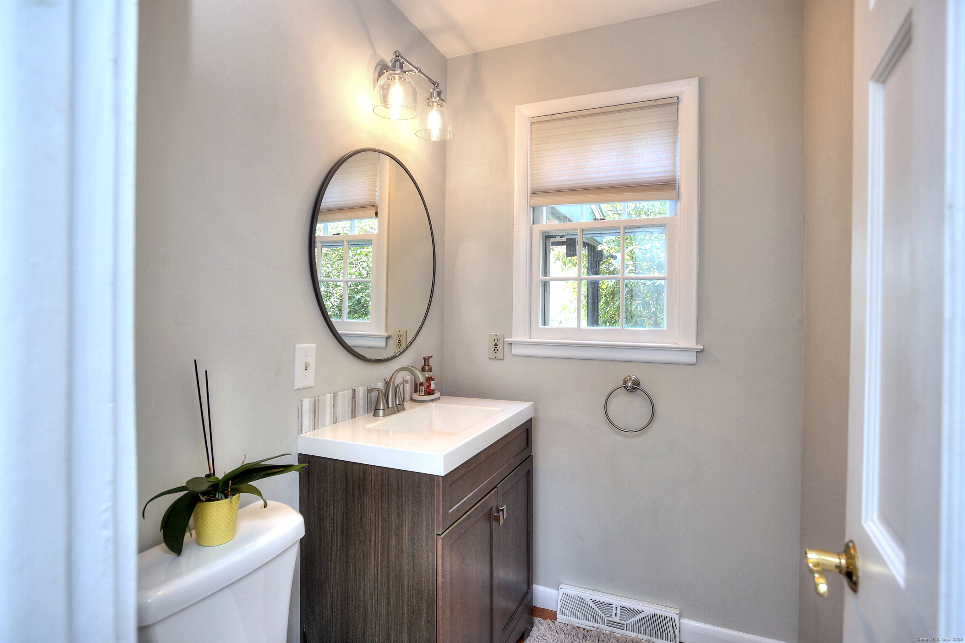 130 Todd, Milford, Connecticut 06461