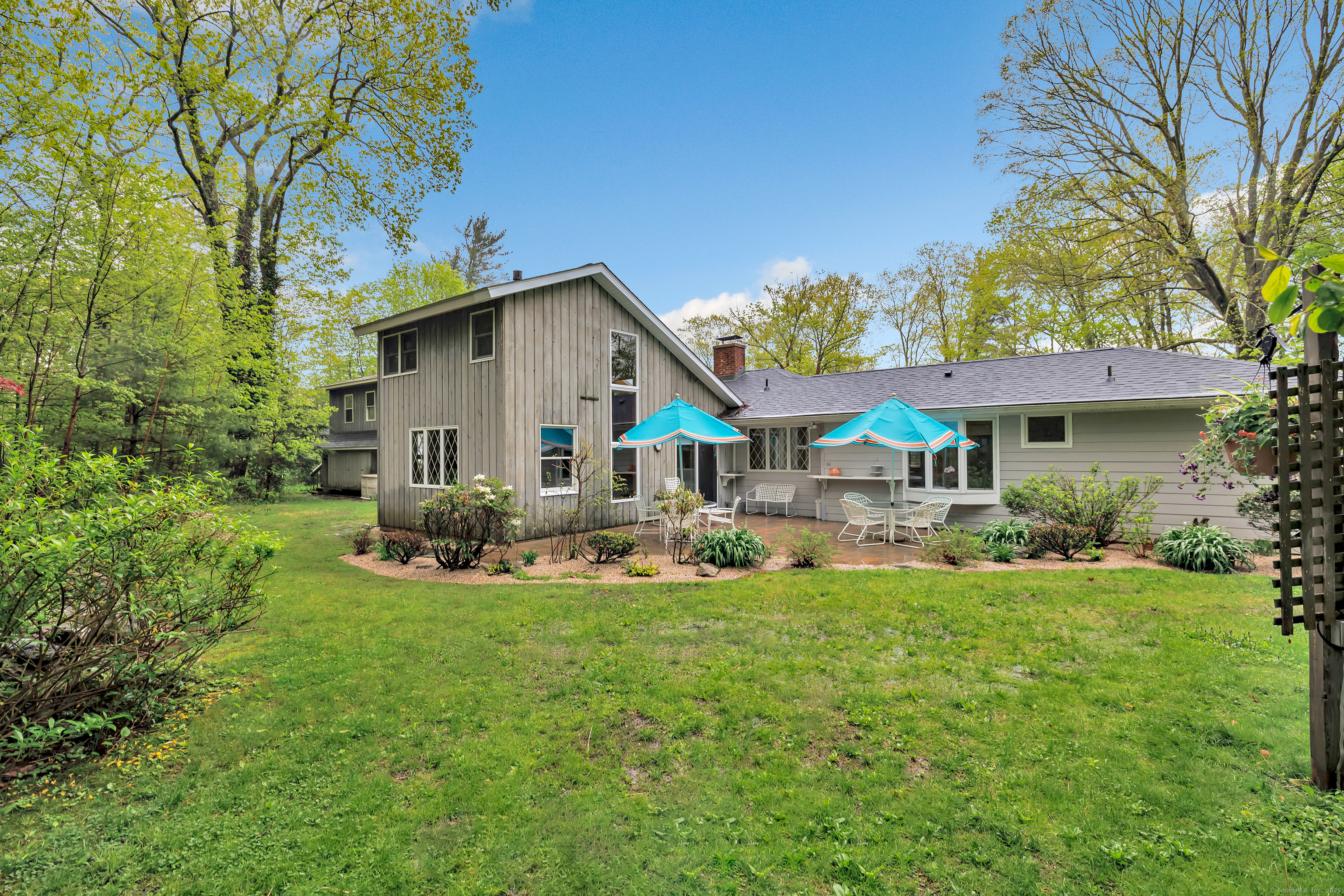 94 Upper Whittemore, Middlebury, Connecticut 06762