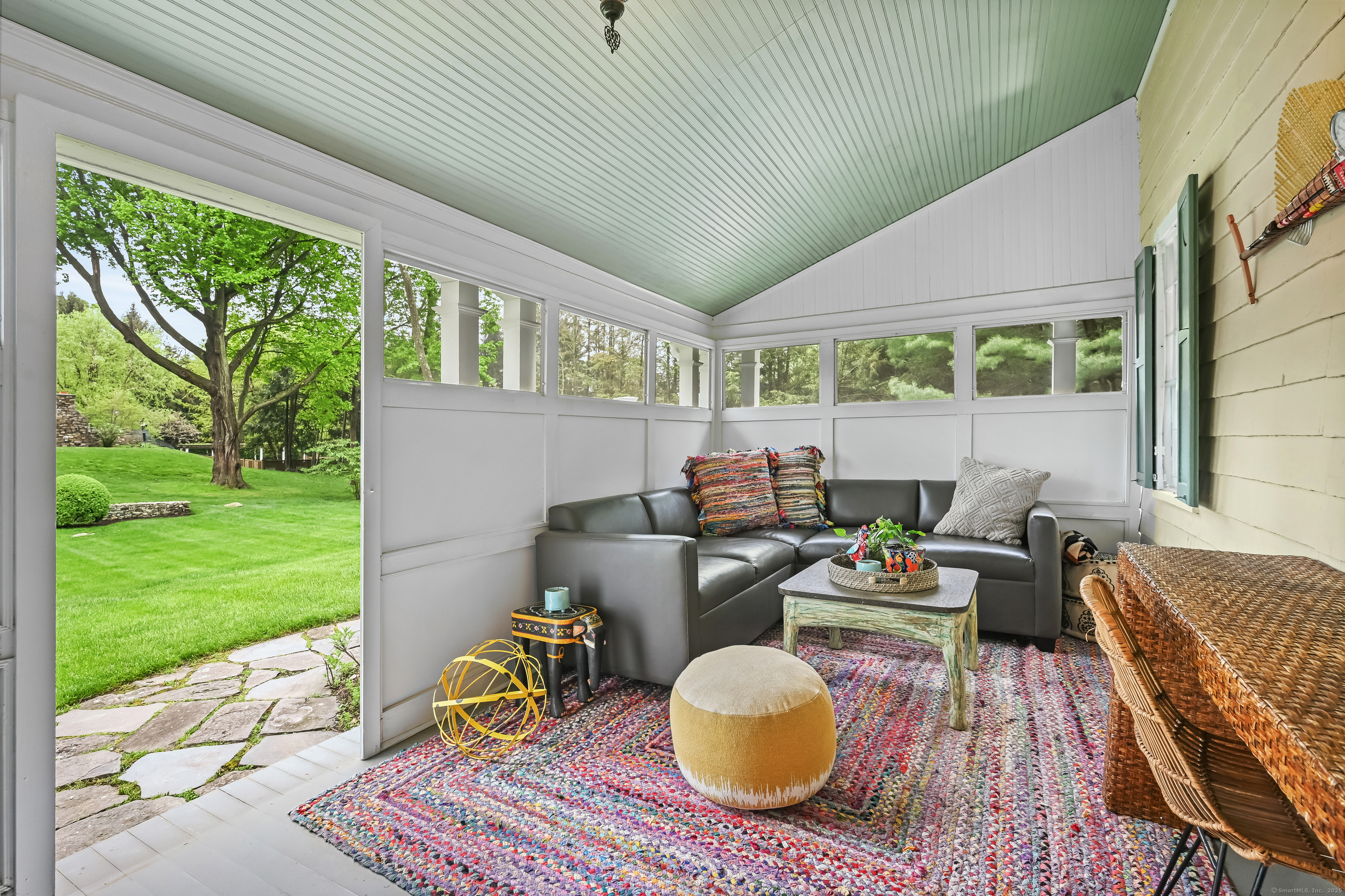 19 Hilltop, Norwalk, Connecticut 06854