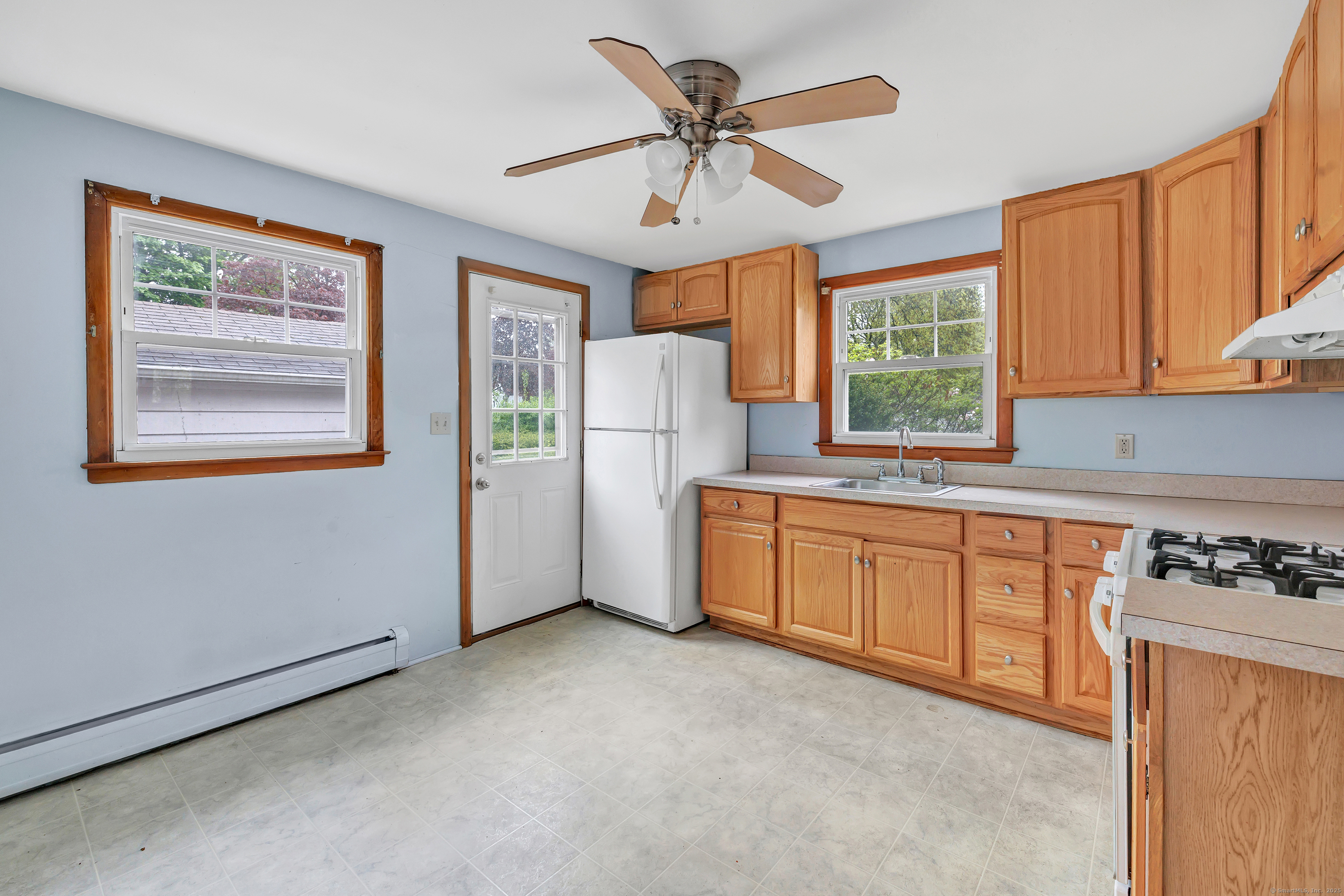 135 Streckfus, Stratford, Connecticut 06614