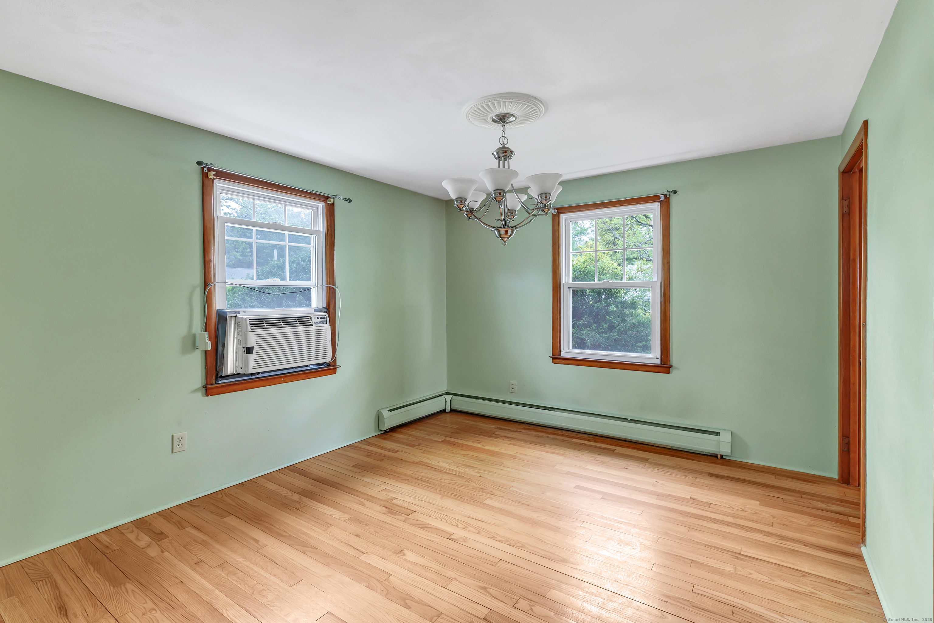 135 Streckfus, Stratford, Connecticut 06614
