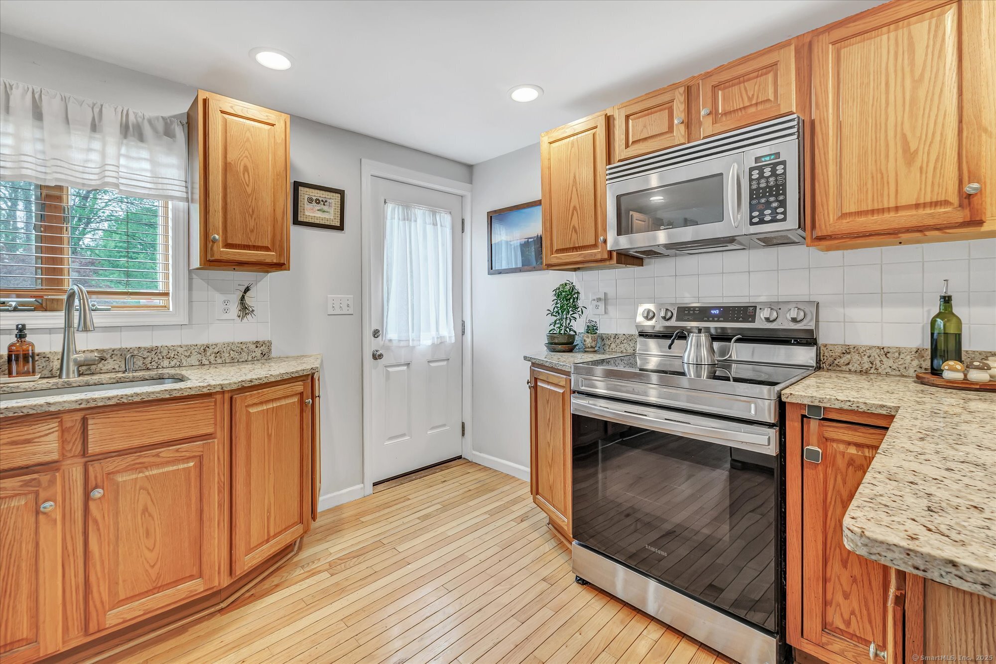 101 Nichols, Stratford, Connecticut 06614
