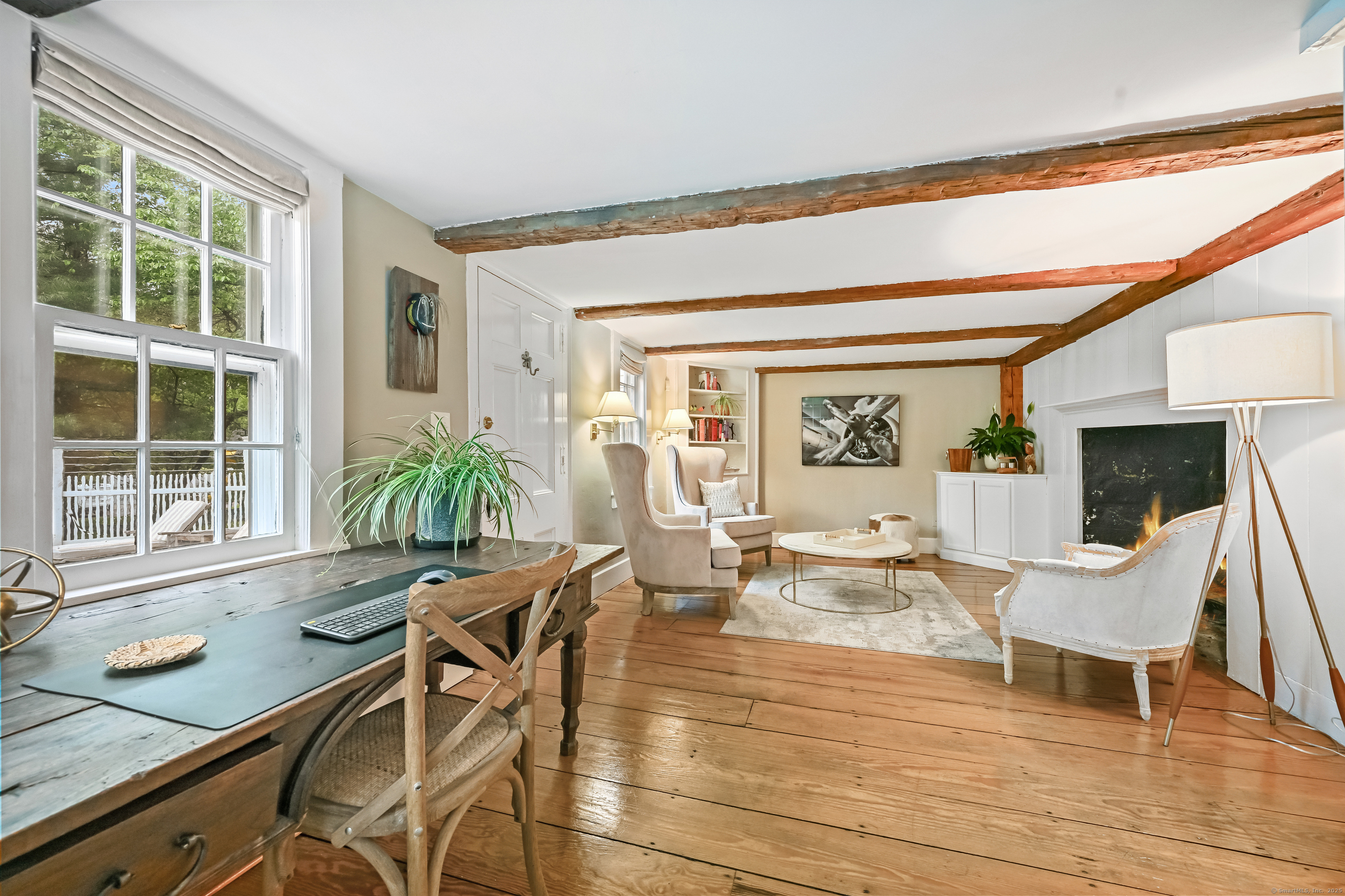 19 Hilltop, Norwalk, Connecticut 06854