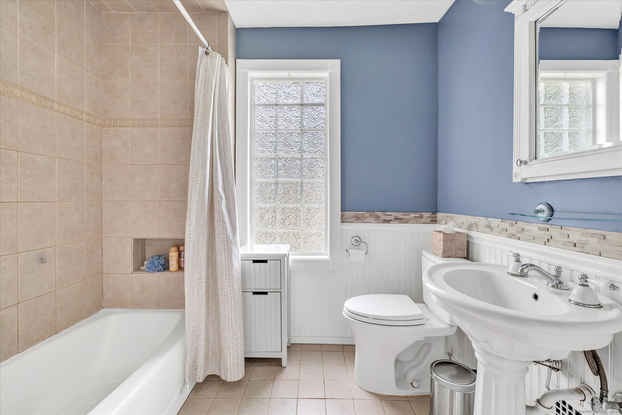 101 Nichols, Stratford, Connecticut 06614
