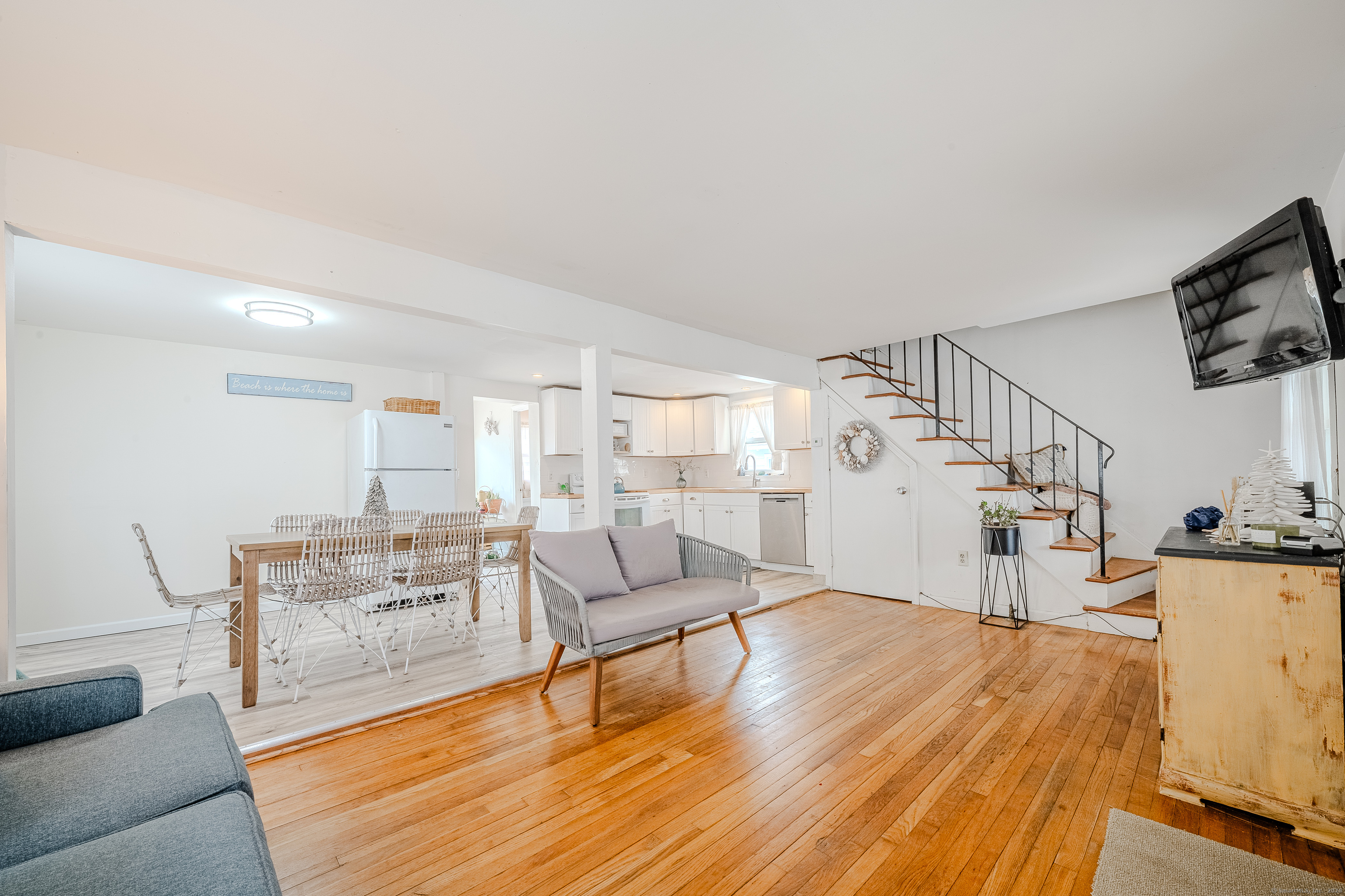 10 Sperry, Milford, Connecticut 06460