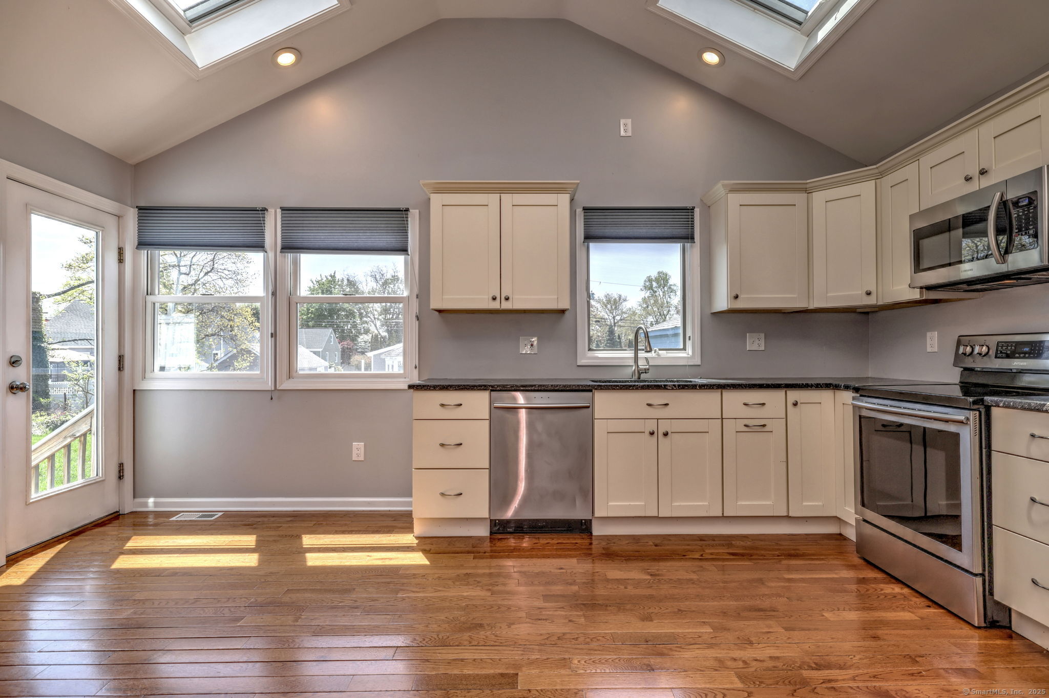 139 Sunnybank, Stratford, Connecticut 06614