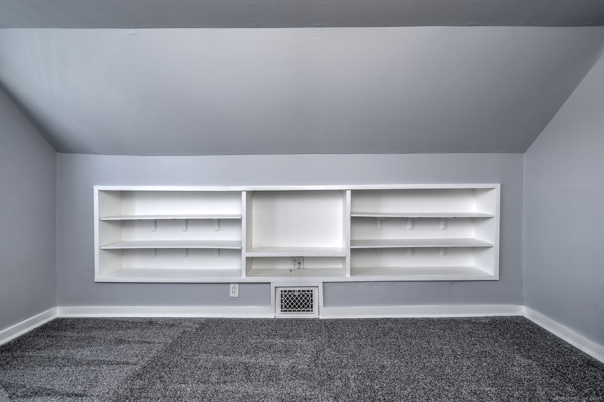 139 Sunnybank, Stratford, Connecticut 06614