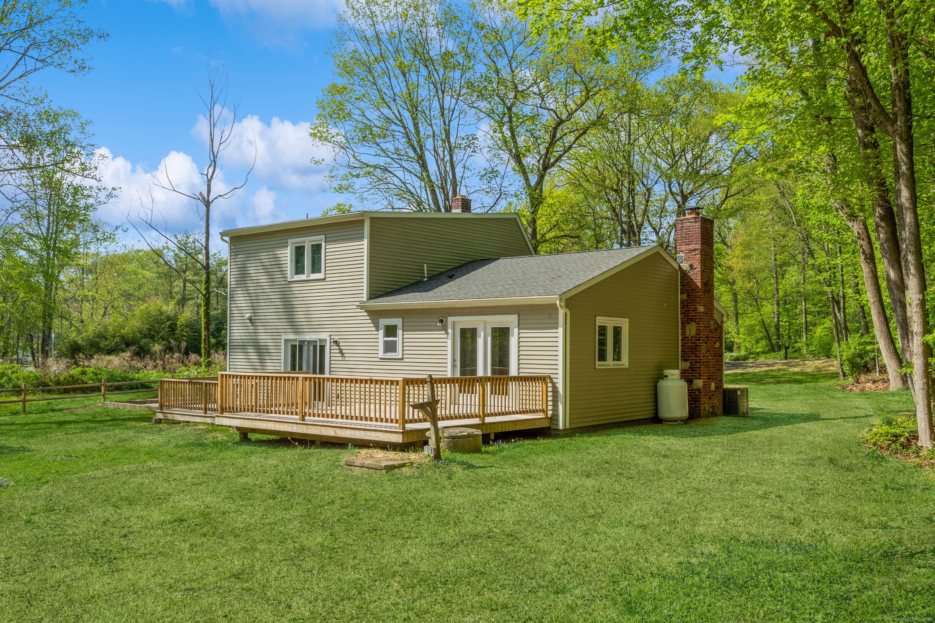 13 Jeanette, Monroe, Connecticut 06468