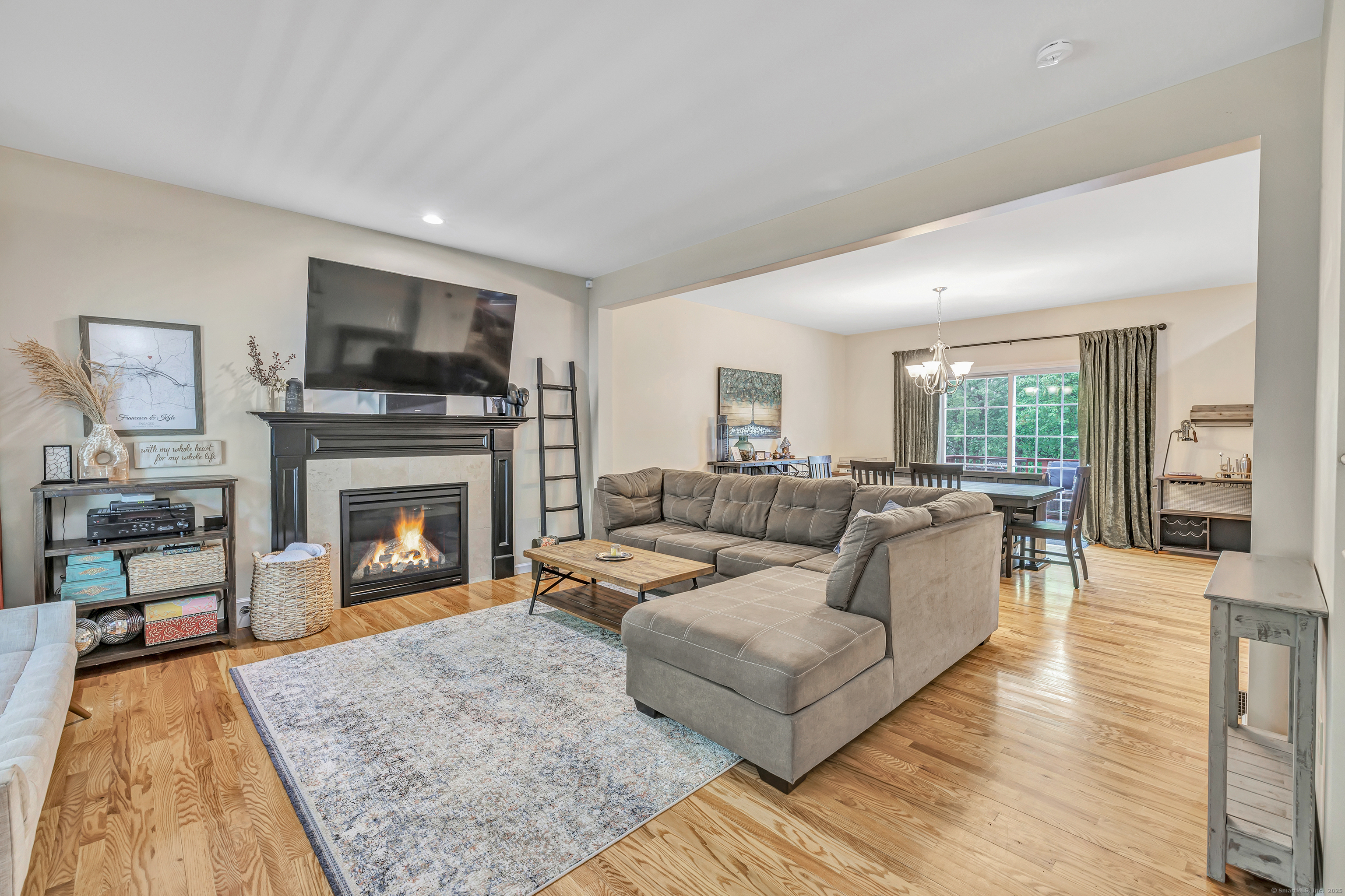 259 Riverview, Shelton, Connecticut 06484