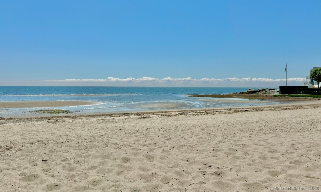 10 Sperry, Milford, Connecticut 06460