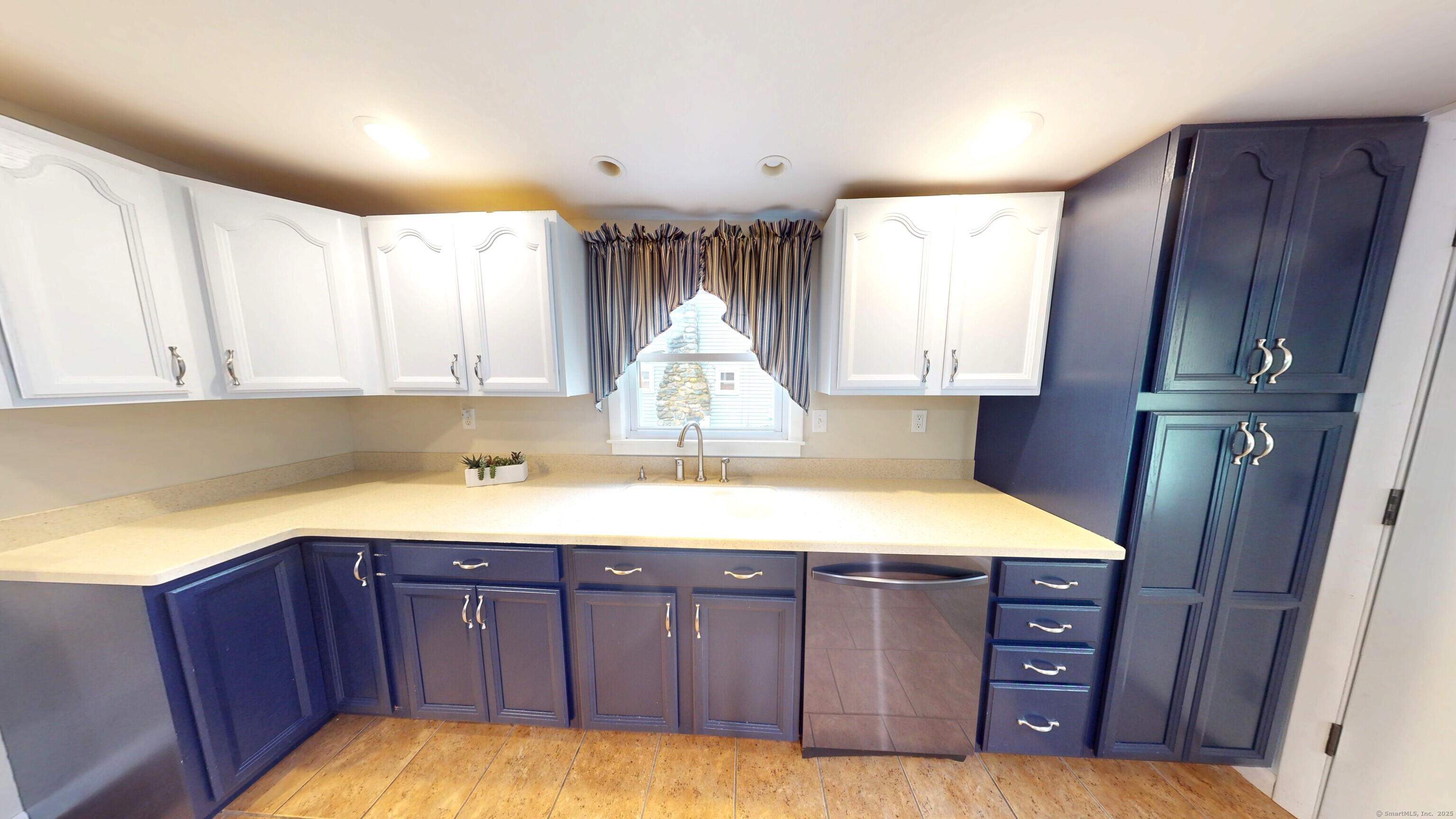 19 Tyler Lake Heights, Goshen, Connecticut 06756