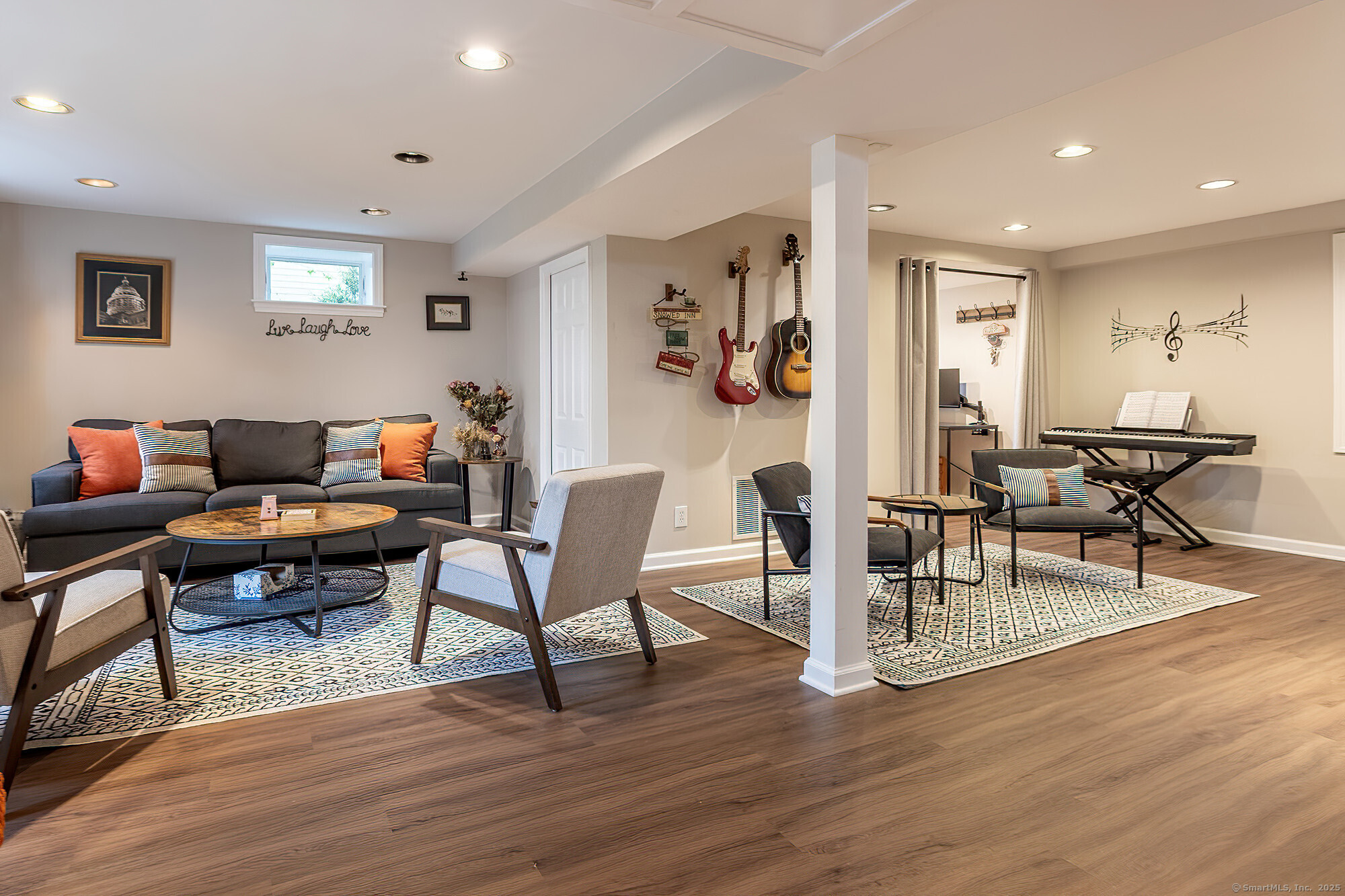 199 Minivale, Stamford, Connecticut 06907