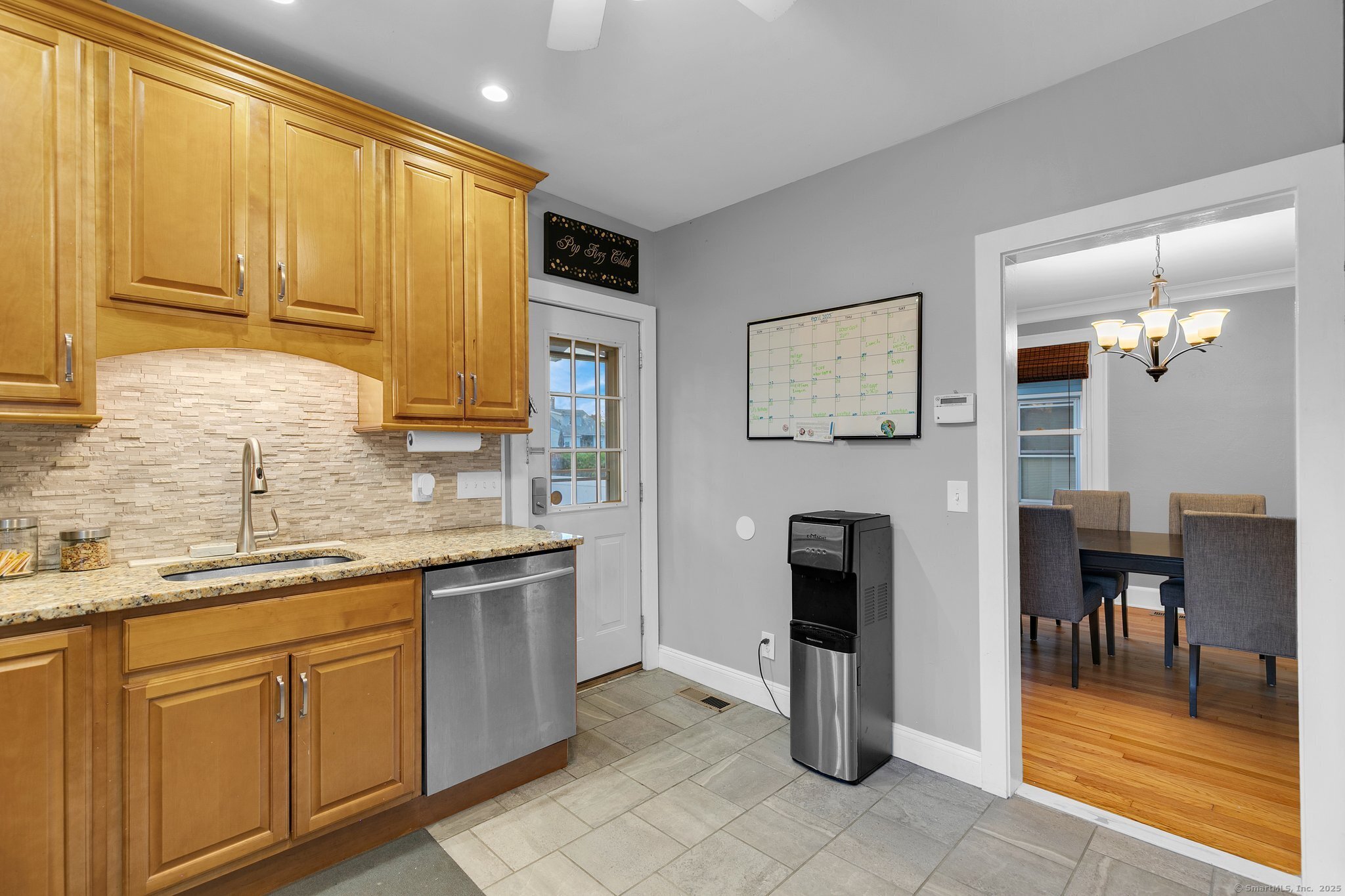 85 Marshall, West Haven, Connecticut 06516