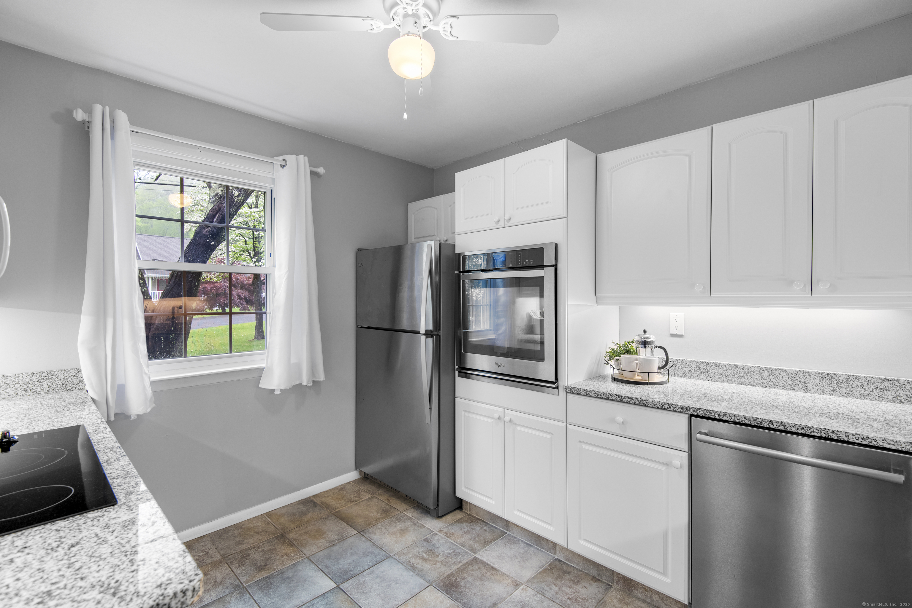 10 Paugusett, Newtown, Connecticut 06482