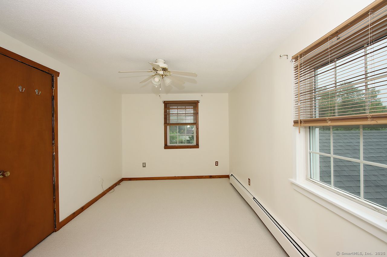 116 Scrub Oak, North Haven, Connecticut 06473