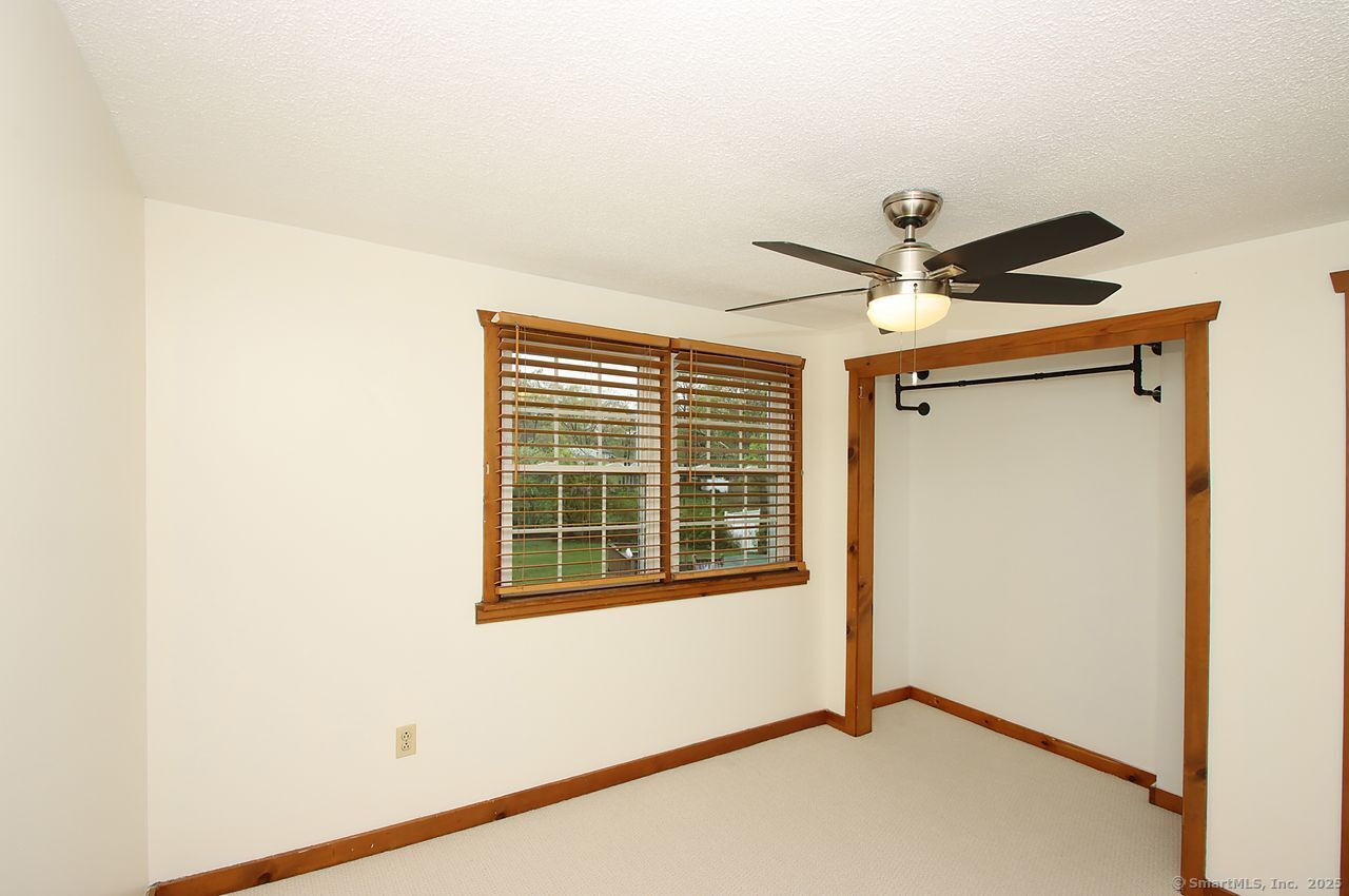 116 Scrub Oak, North Haven, Connecticut 06473