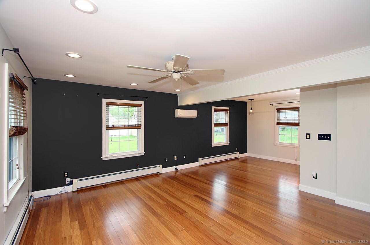 116 Scrub Oak, North Haven, Connecticut 06473