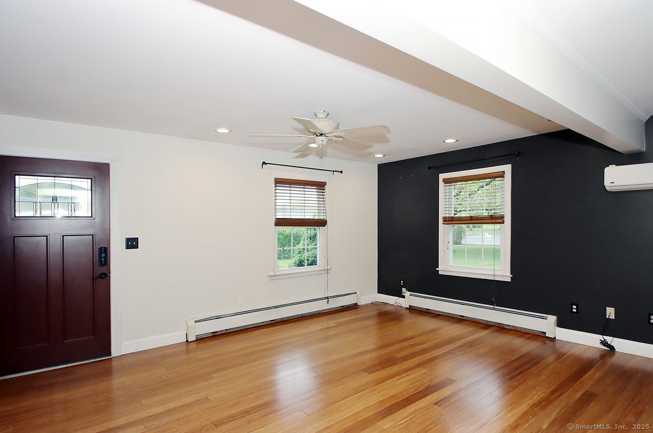 116 Scrub Oak, North Haven, Connecticut 06473