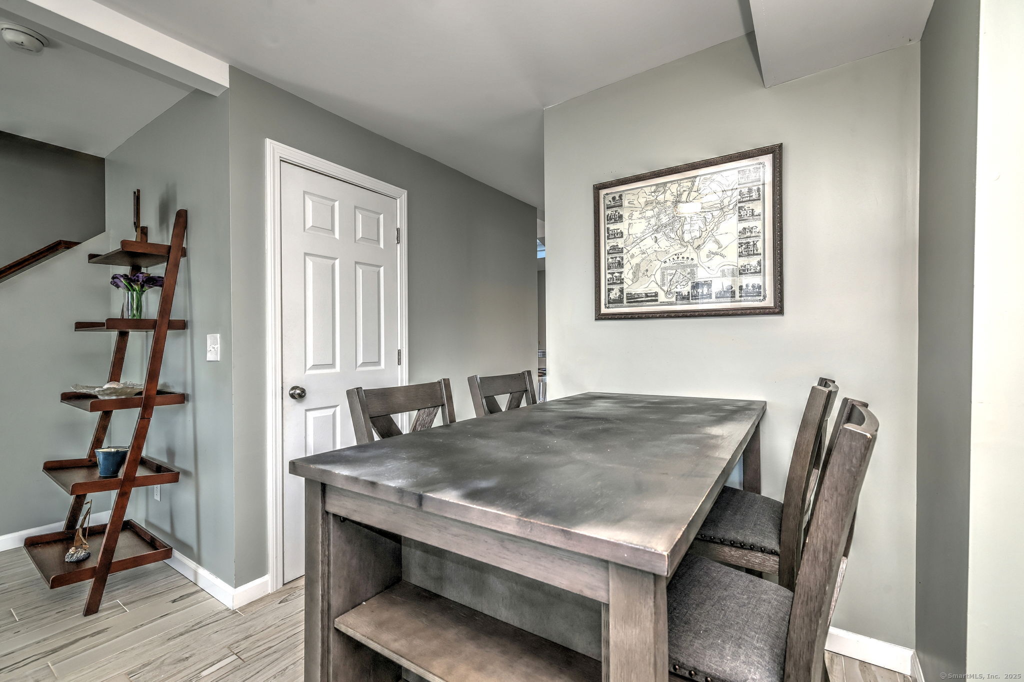 15 Chetwood, Milford, Connecticut 06460