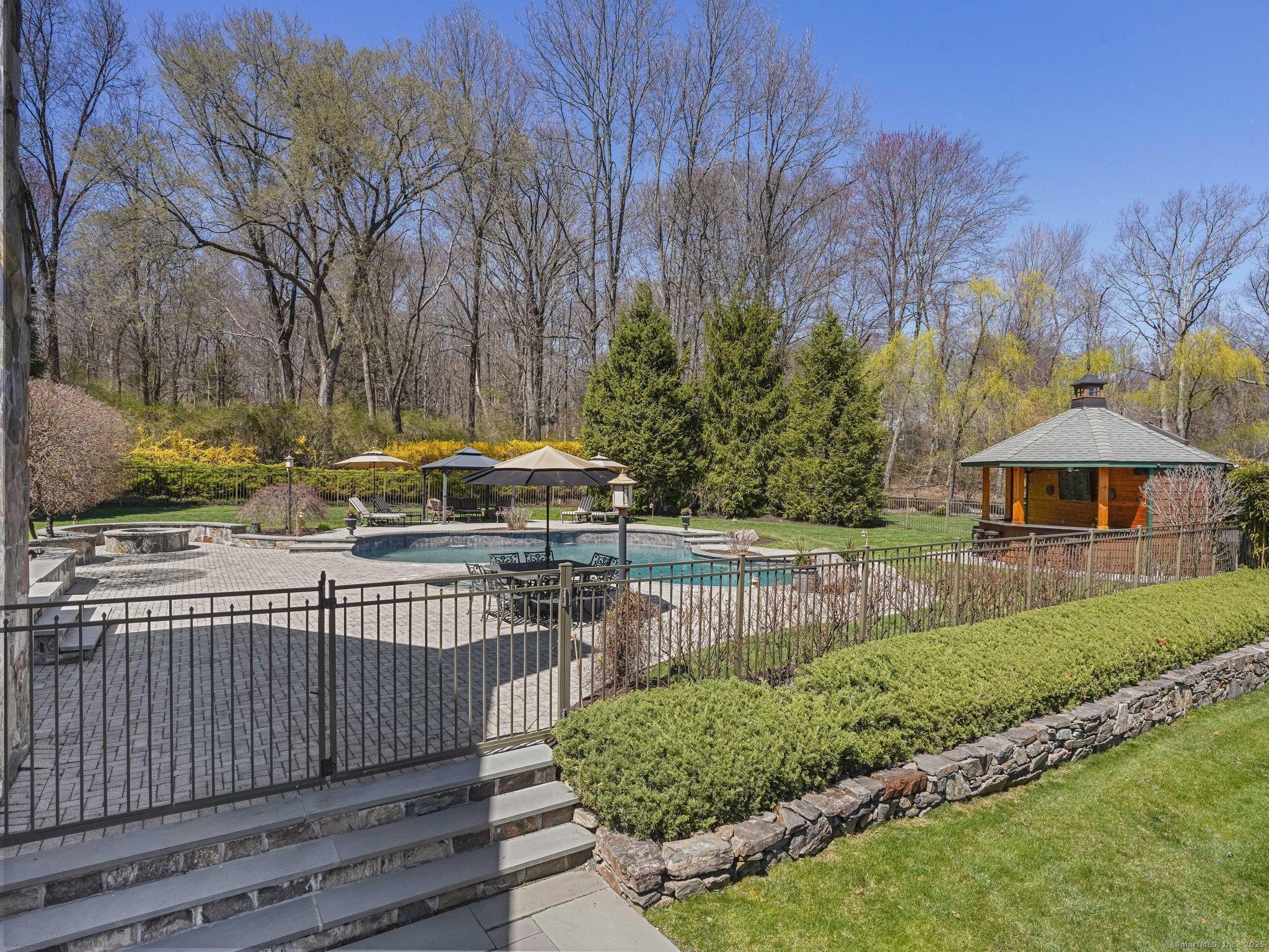 17 Fire Hill, Redding, Connecticut 06896