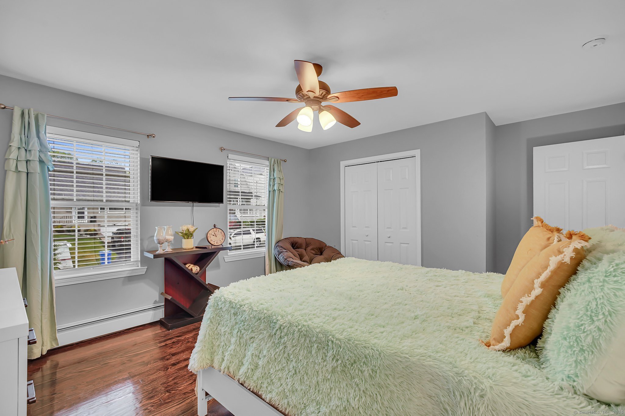 37 Lakeview, Shelton, Connecticut 06484