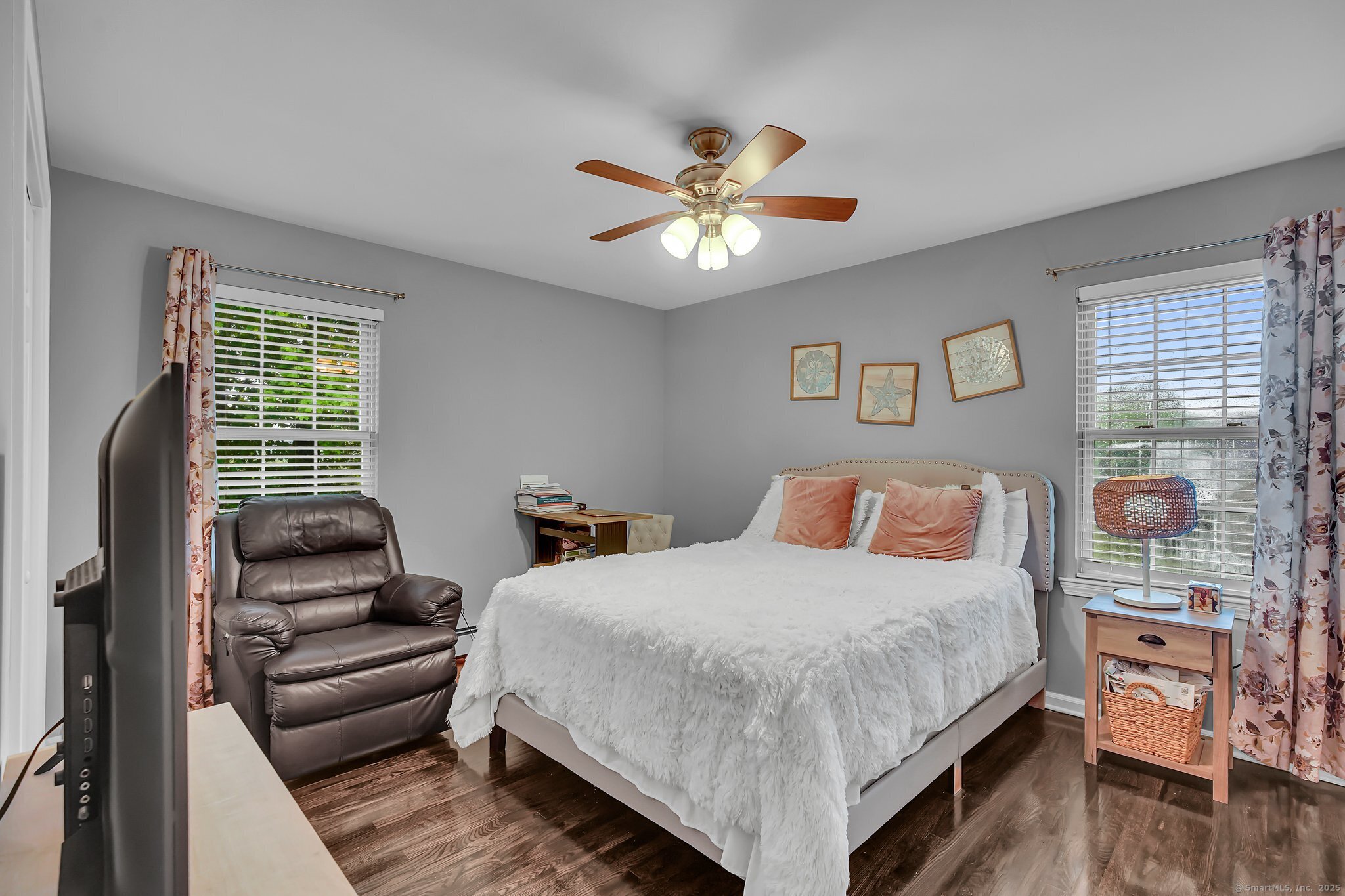 37 Lakeview, Shelton, Connecticut 06484