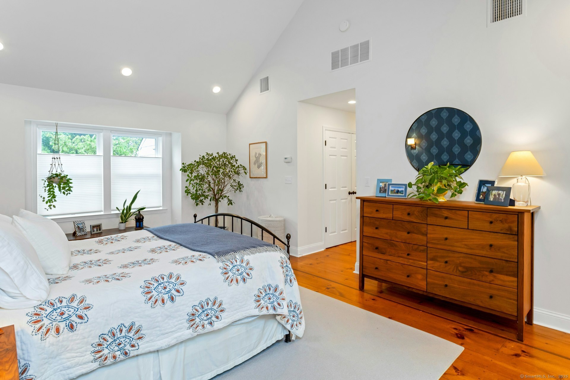 19 Birch, Darien, Connecticut 06820