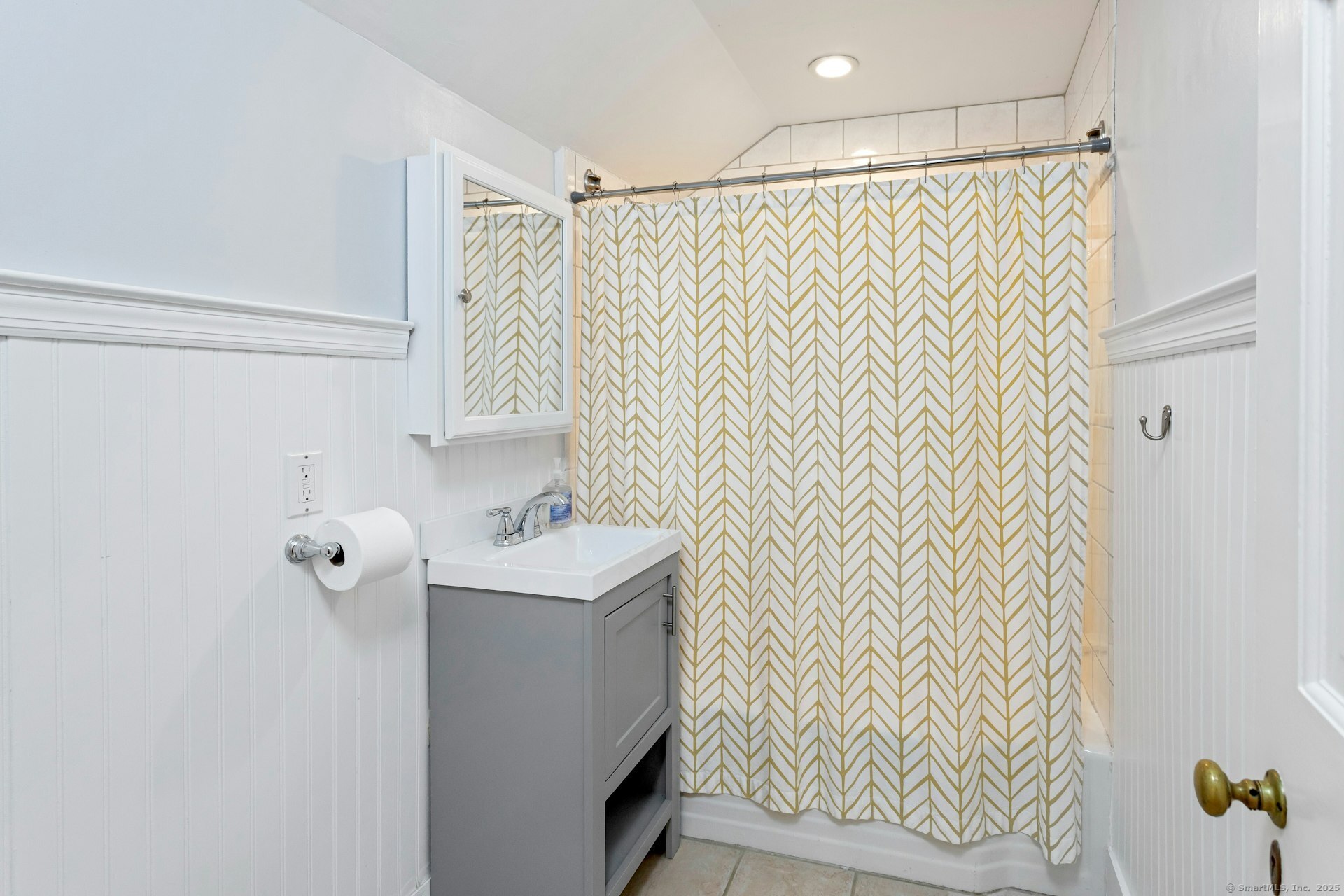 19 Birch, Darien, Connecticut 06820