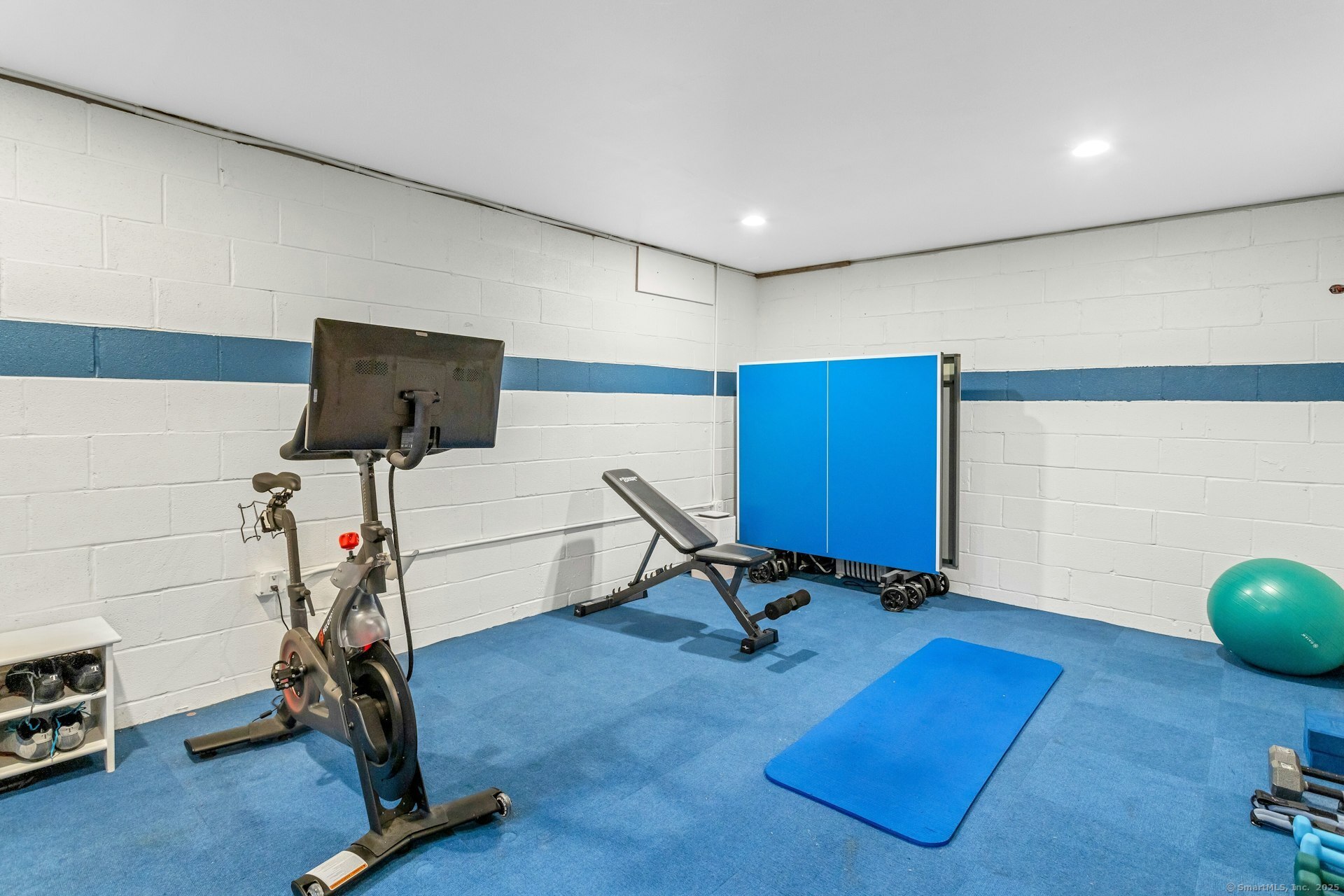 19 Birch, Darien, Connecticut 06820
