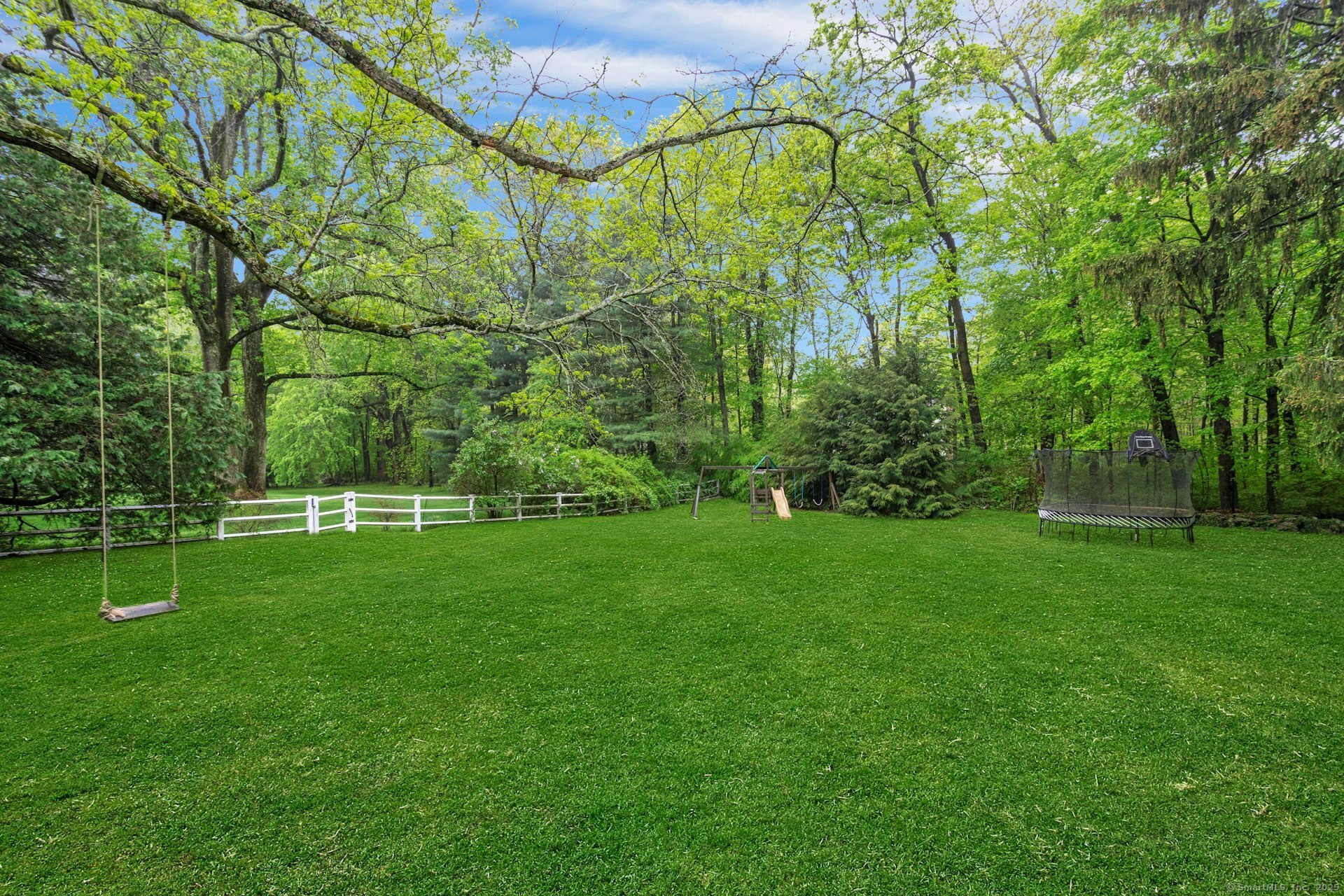 19 Birch, Darien, Connecticut 06820