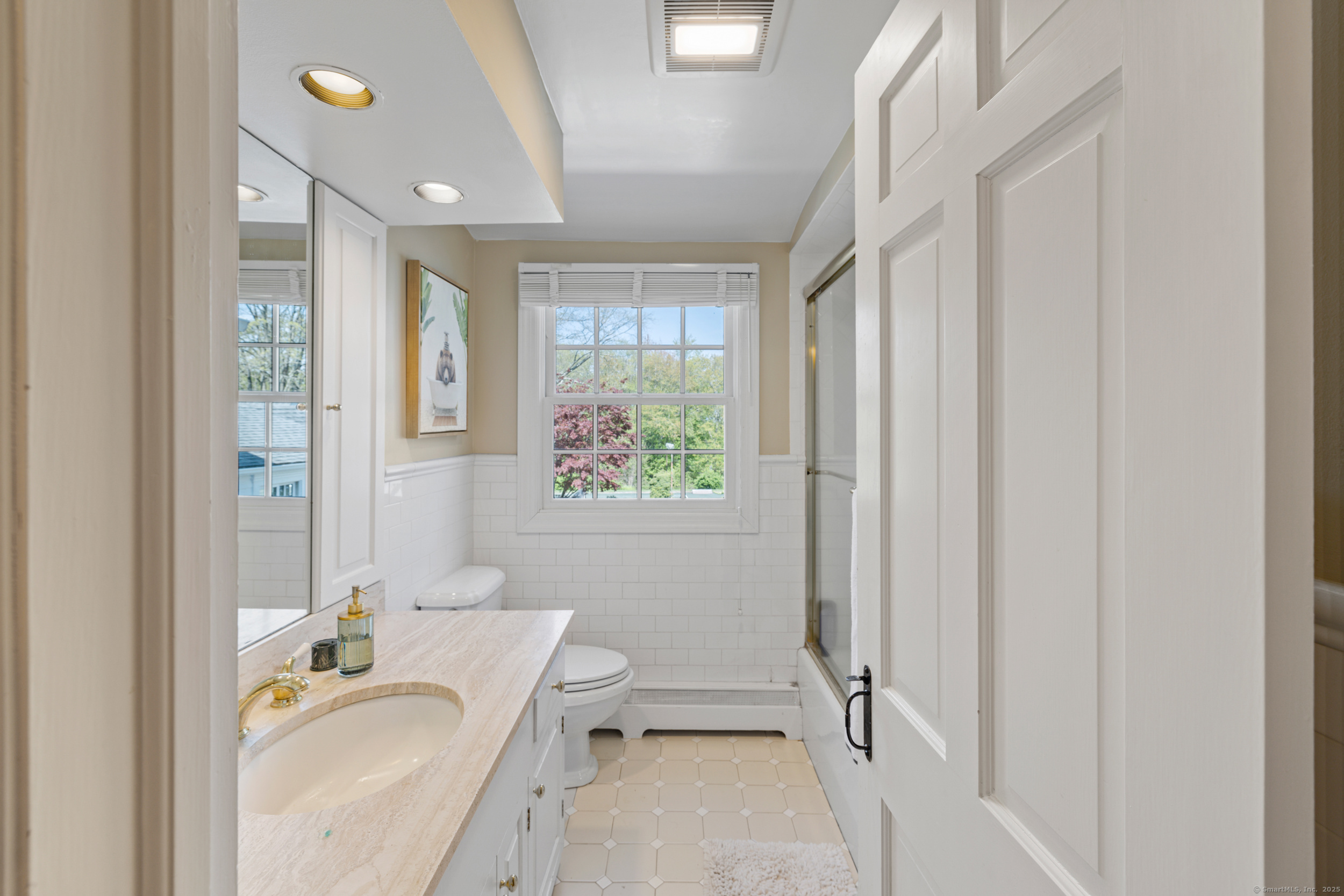 83 Kettle Creek, Weston, Connecticut 06883