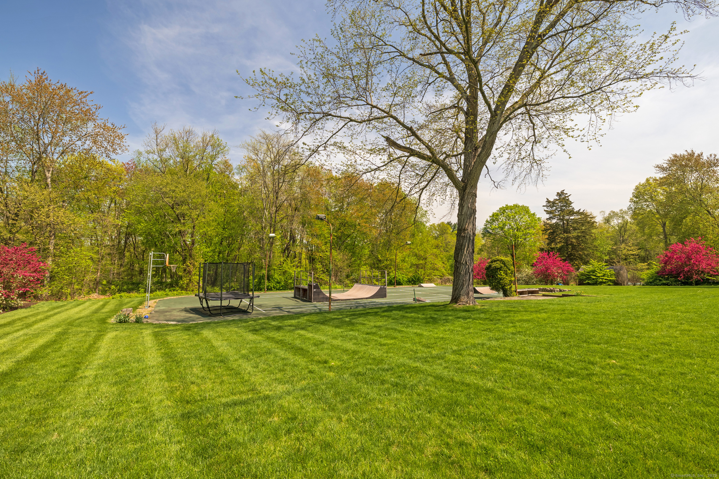 83 Kettle Creek, Weston, Connecticut 06883