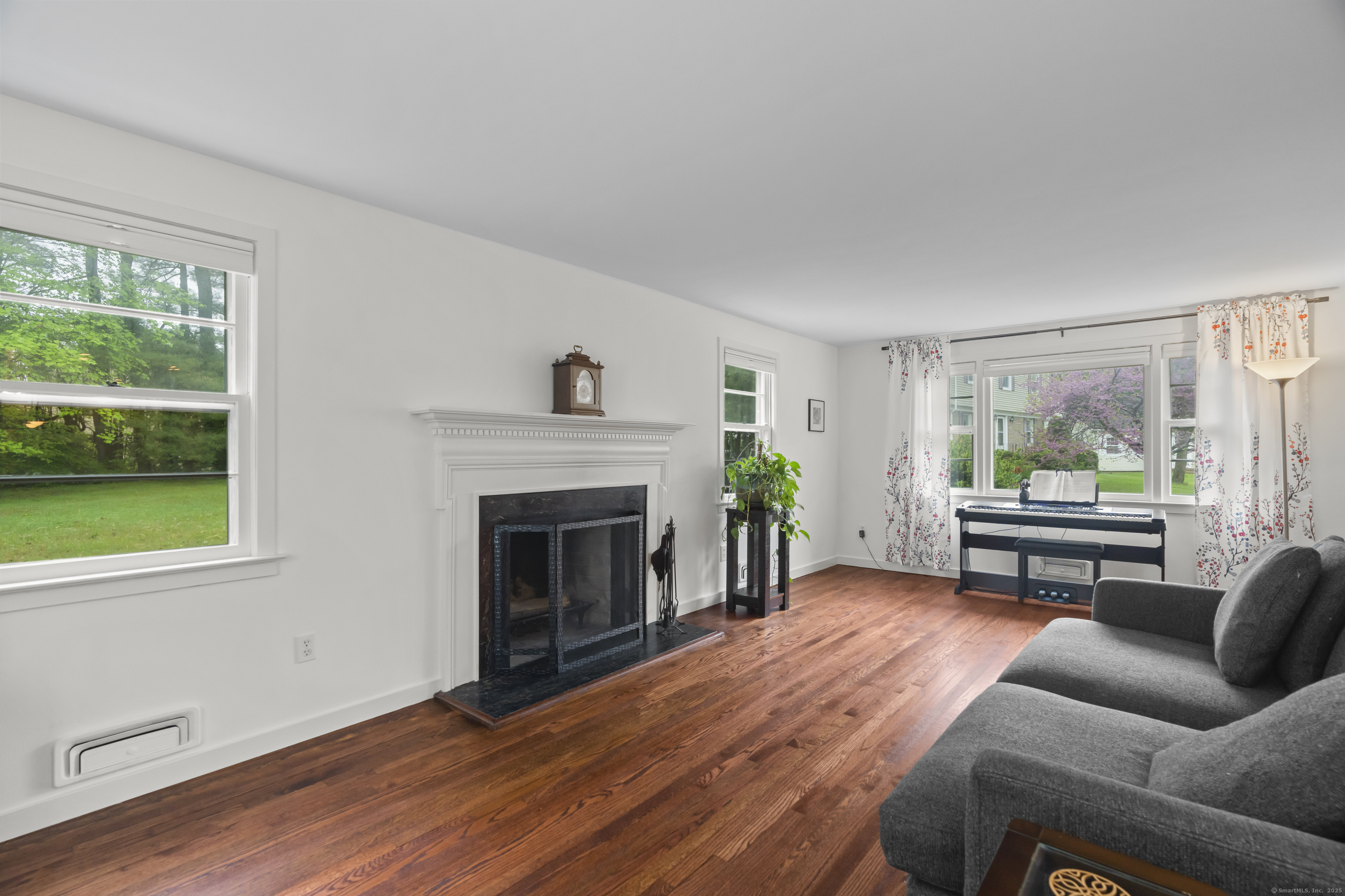 52 Lillibridge, Hamden, Connecticut 06517