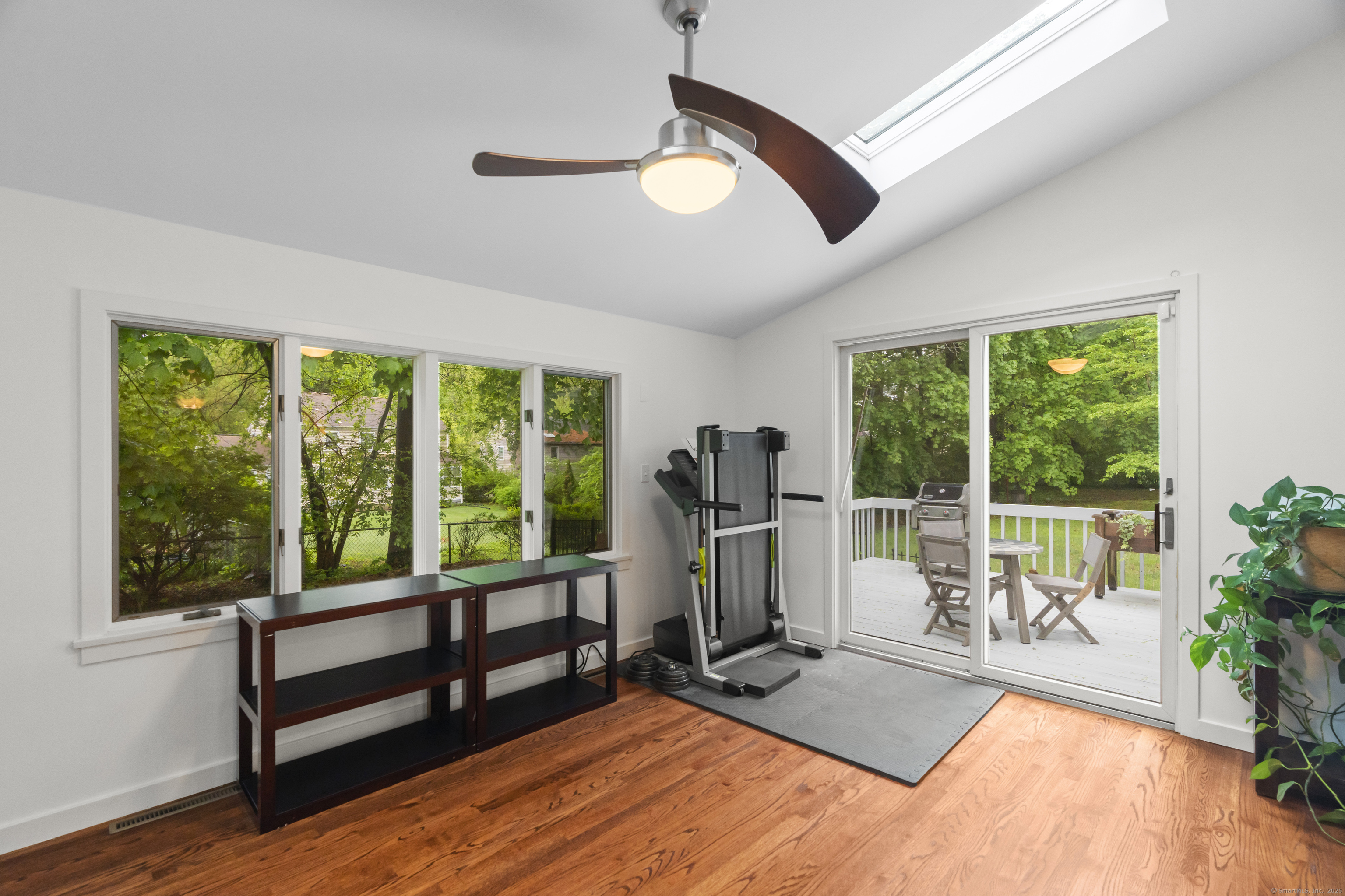 52 Lillibridge, Hamden, Connecticut 06517