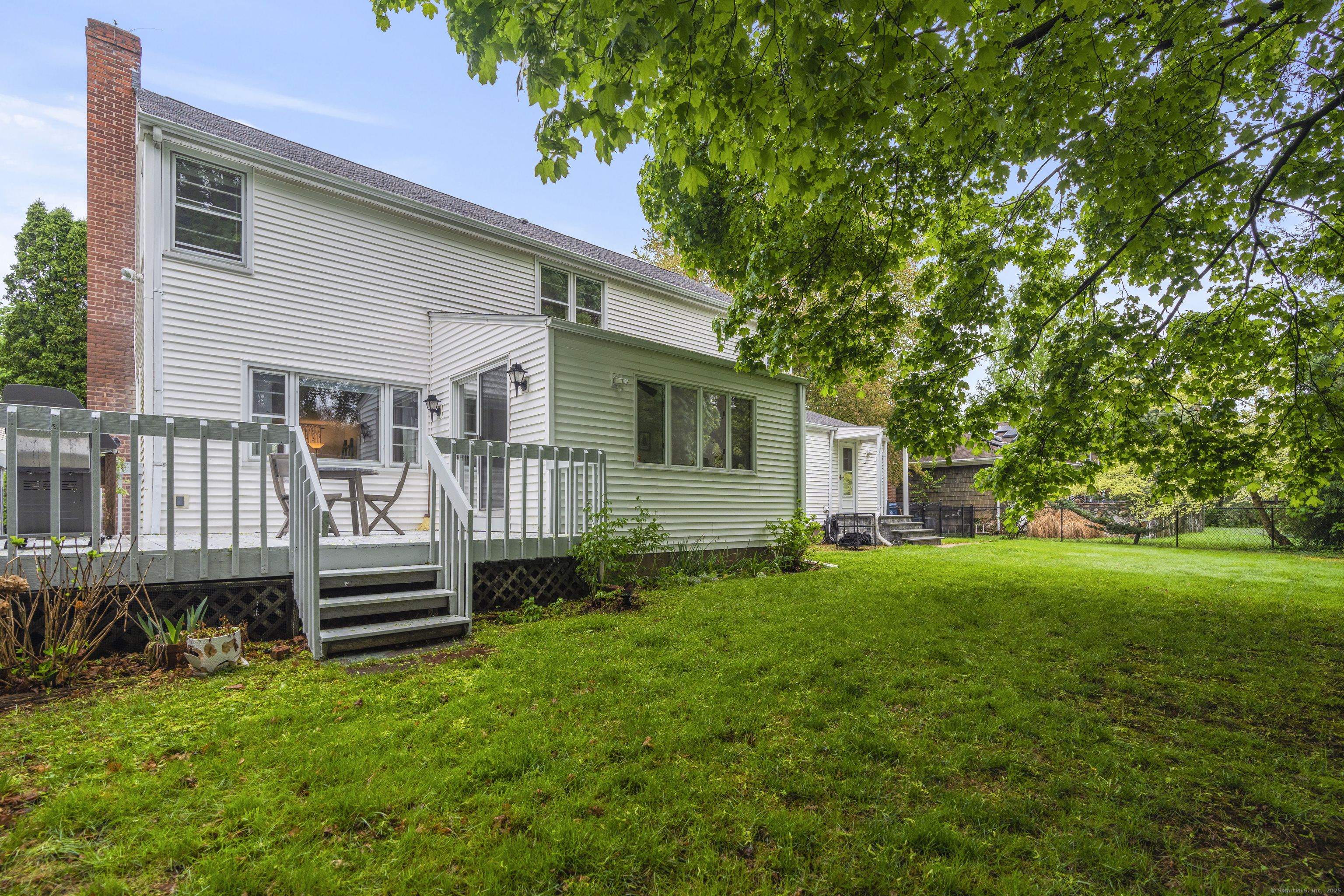 52 Lillibridge, Hamden, Connecticut 06517