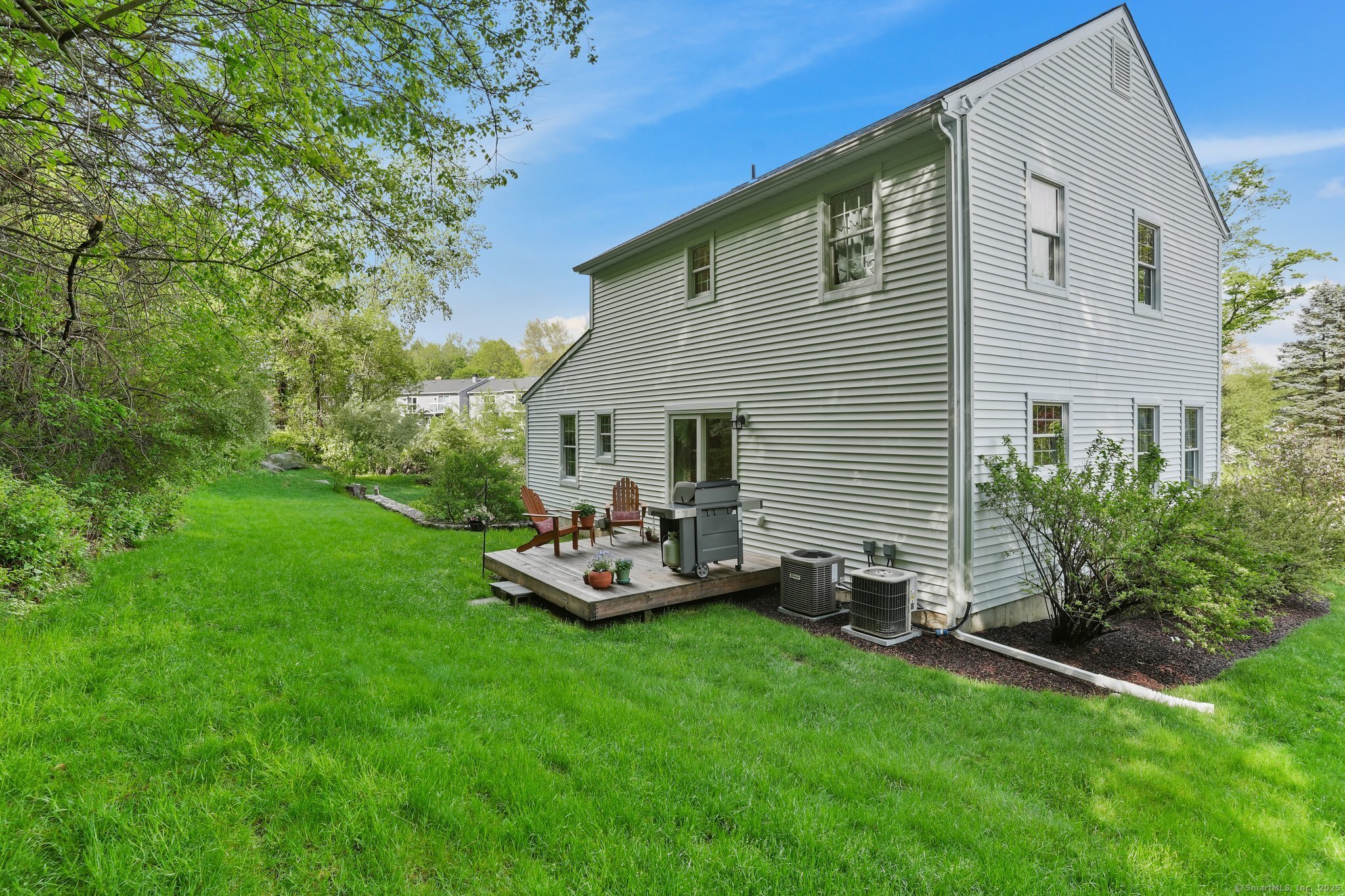 10 Farm, Bethel, Connecticut 06801