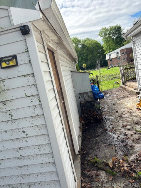16 Glen Hills, Meriden, Connecticut 06451