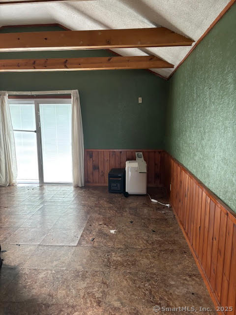 16 Glen Hills, Meriden, Connecticut 06451