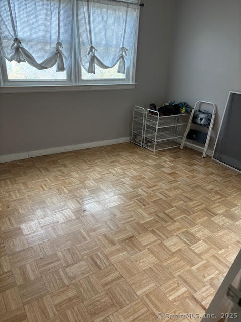 16 Glen Hills, Meriden, Connecticut 06451