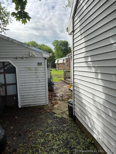 16 Glen Hills, Meriden, Connecticut 06451