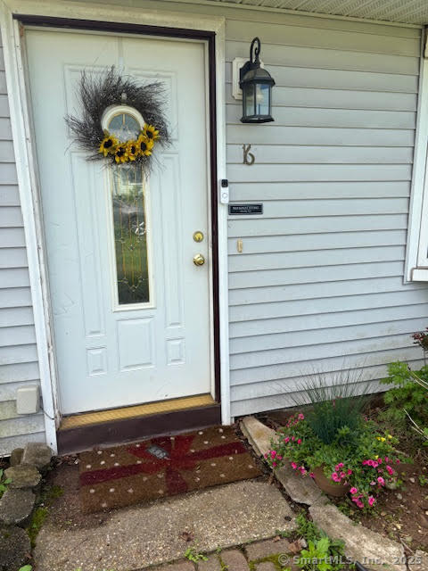 16 Glen Hills, Meriden, Connecticut 06451