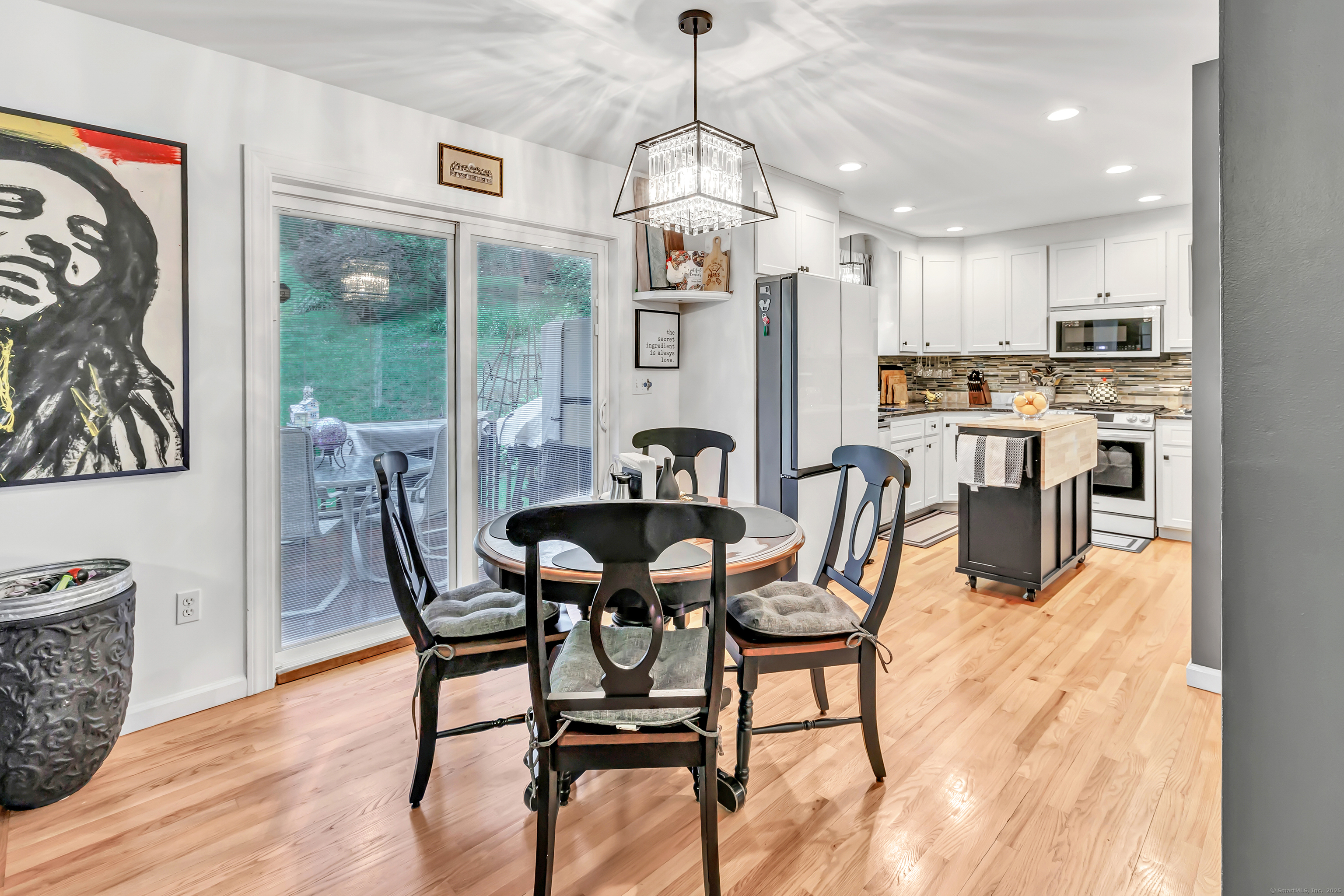 876 Howe, Shelton, Connecticut 06484